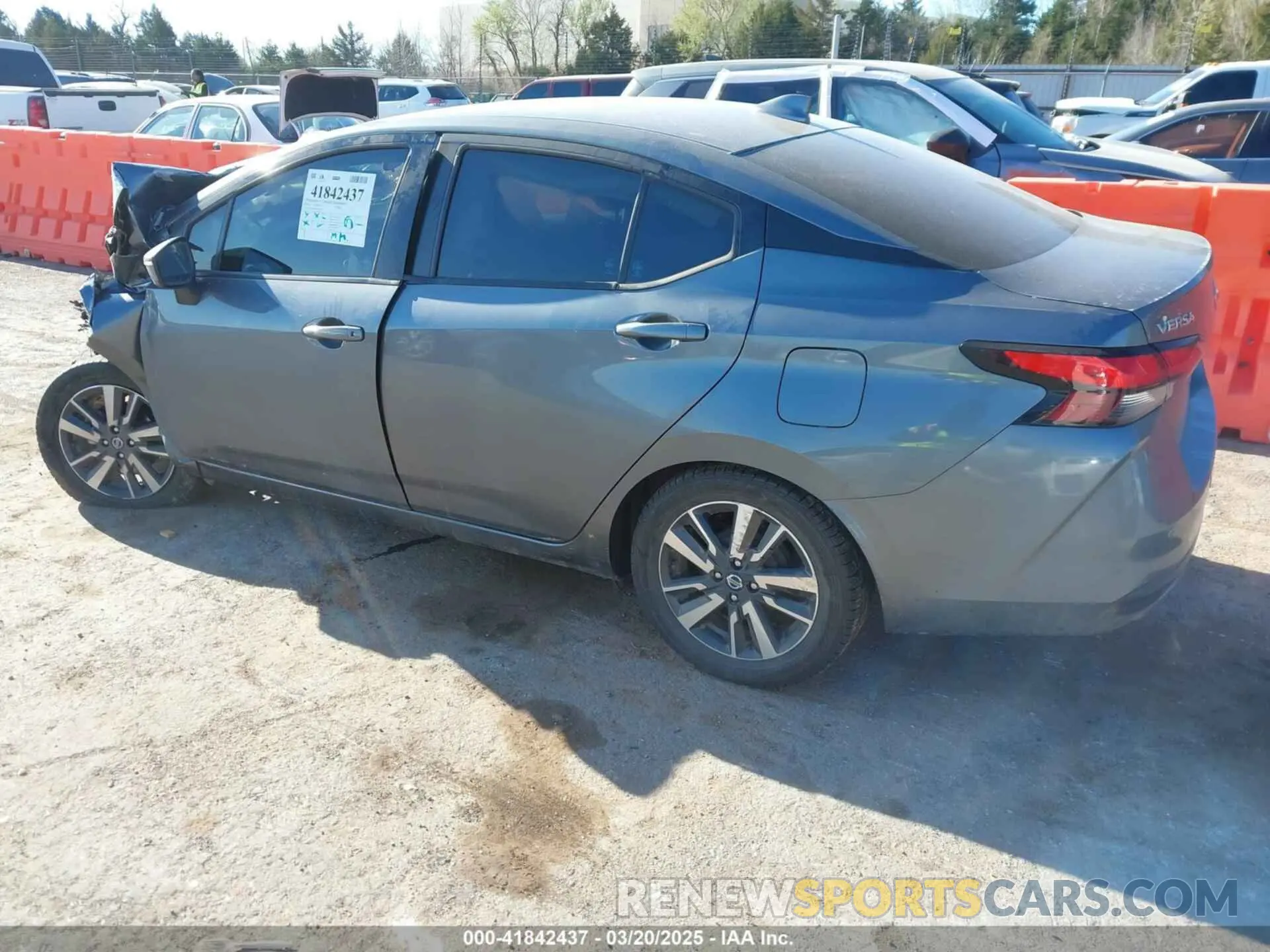 3 Фотография поврежденного автомобиля 3N1CN8EV8ML807735 NISSAN VERSA 2021