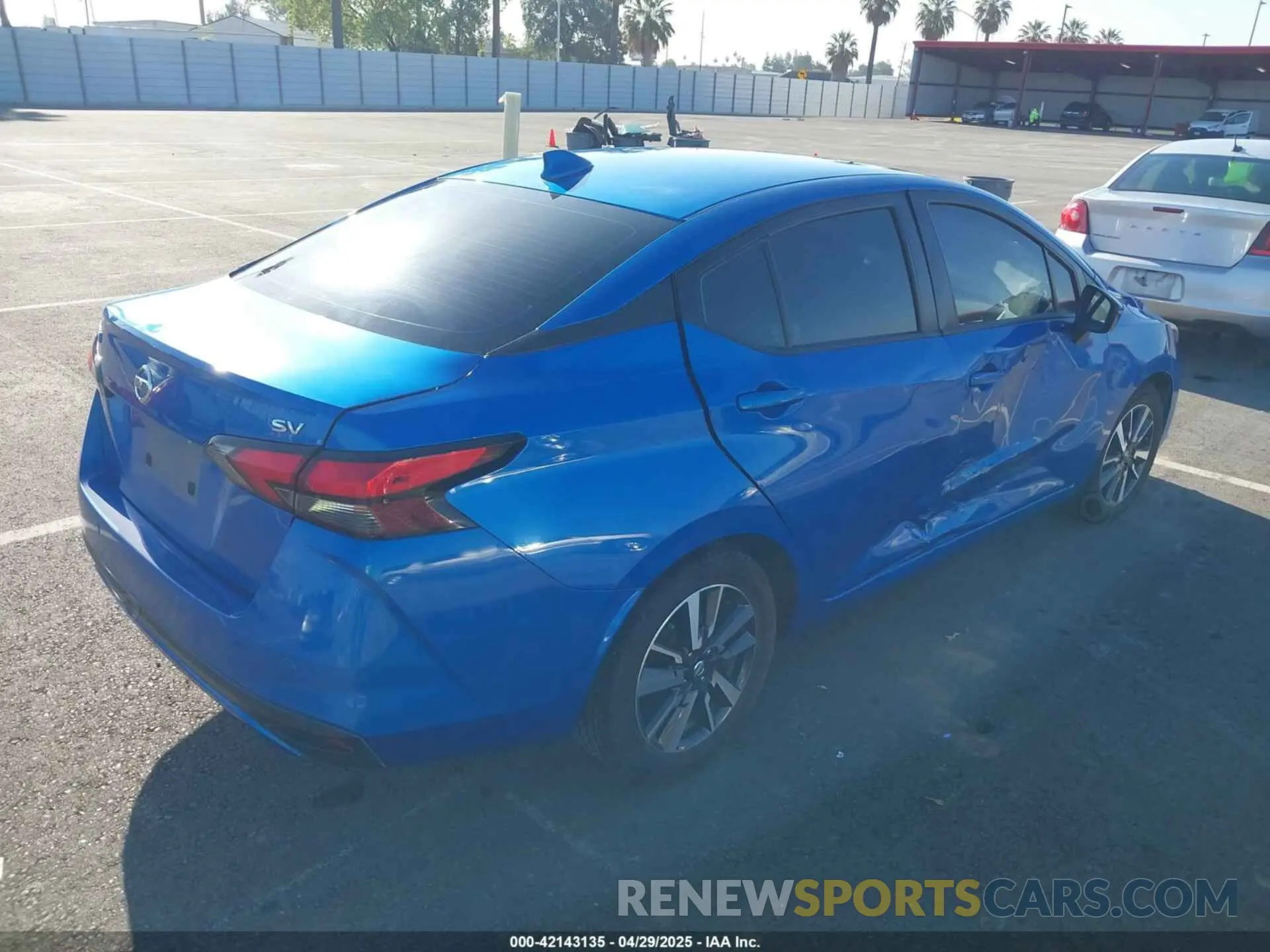 4 Photograph of a damaged car 3N1CN8EV8ML809002 NISSAN VERSA 2021