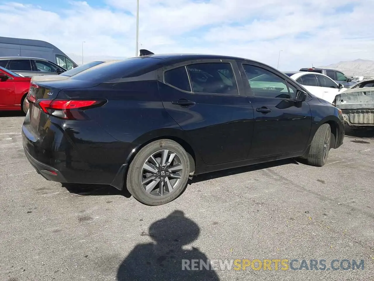 3 Photograph of a damaged car 3N1CN8EV8ML850701 NISSAN VERSA 2021