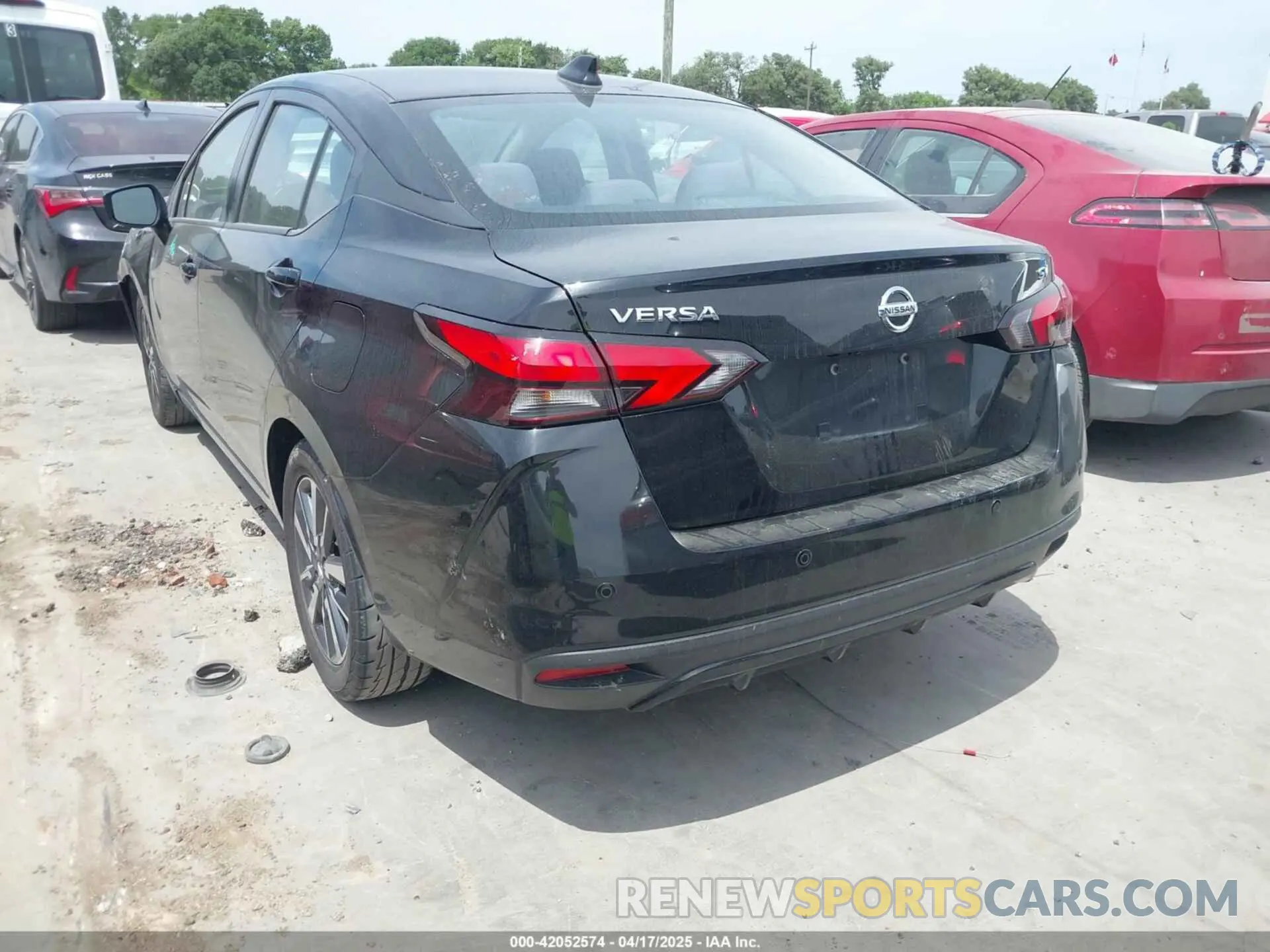 3 Фотография поврежденного автомобиля 3N1CN8EV8ML861214 NISSAN VERSA 2021