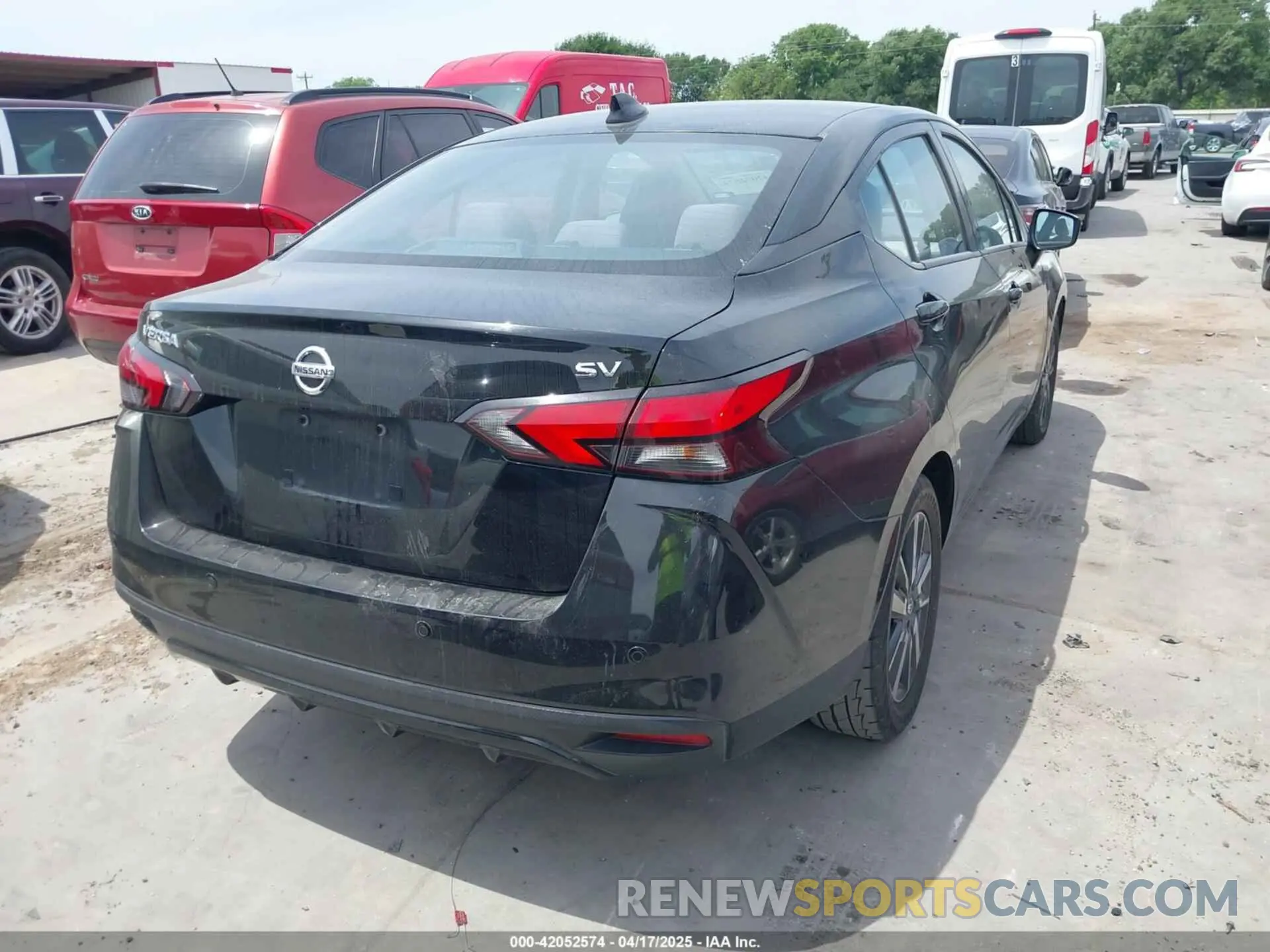 4 Фотография поврежденного автомобиля 3N1CN8EV8ML861214 NISSAN VERSA 2021