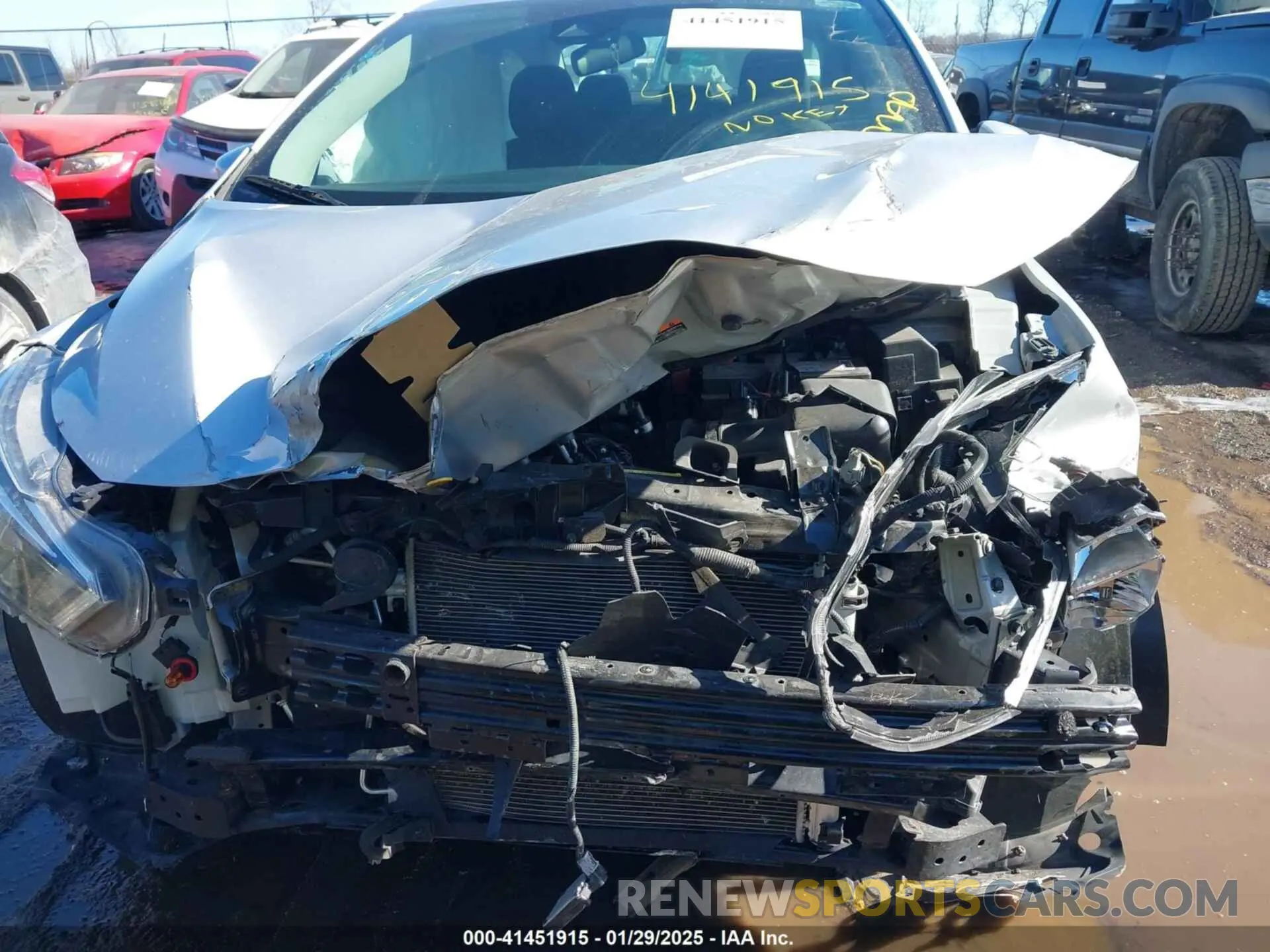 11 Photograph of a damaged car 3N1CN8EV8ML871421 NISSAN VERSA 2021