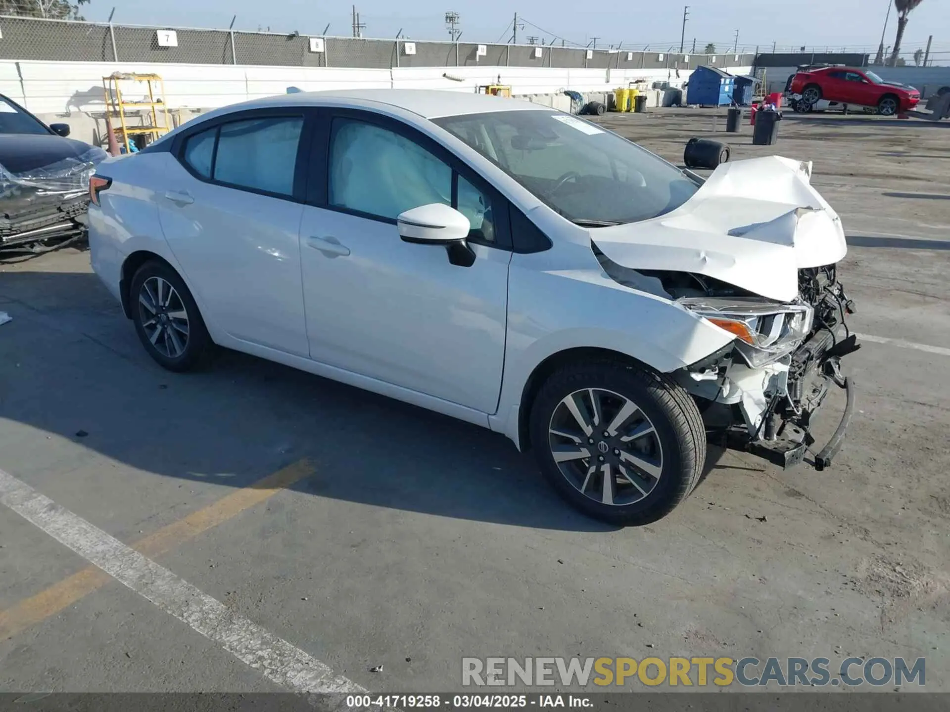 1 Фотография поврежденного автомобиля 3N1CN8EV8ML920326 NISSAN VERSA 2021