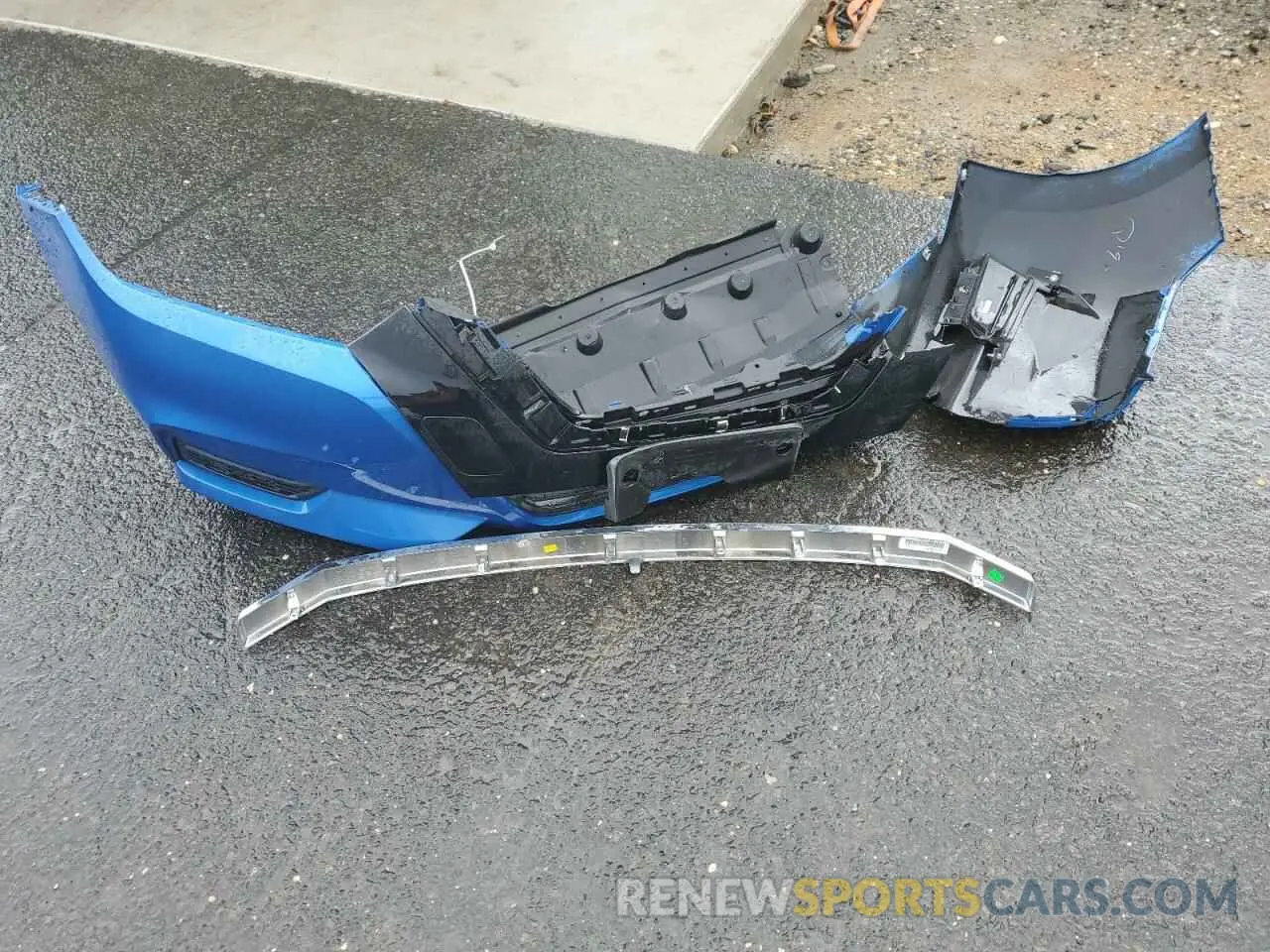 12 Photograph of a damaged car 3N1CN8EV9ML831185 NISSAN VERSA 2021