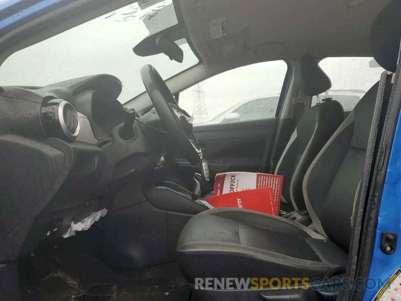 7 Photograph of a damaged car 3N1CN8EV9ML831185 NISSAN VERSA 2021