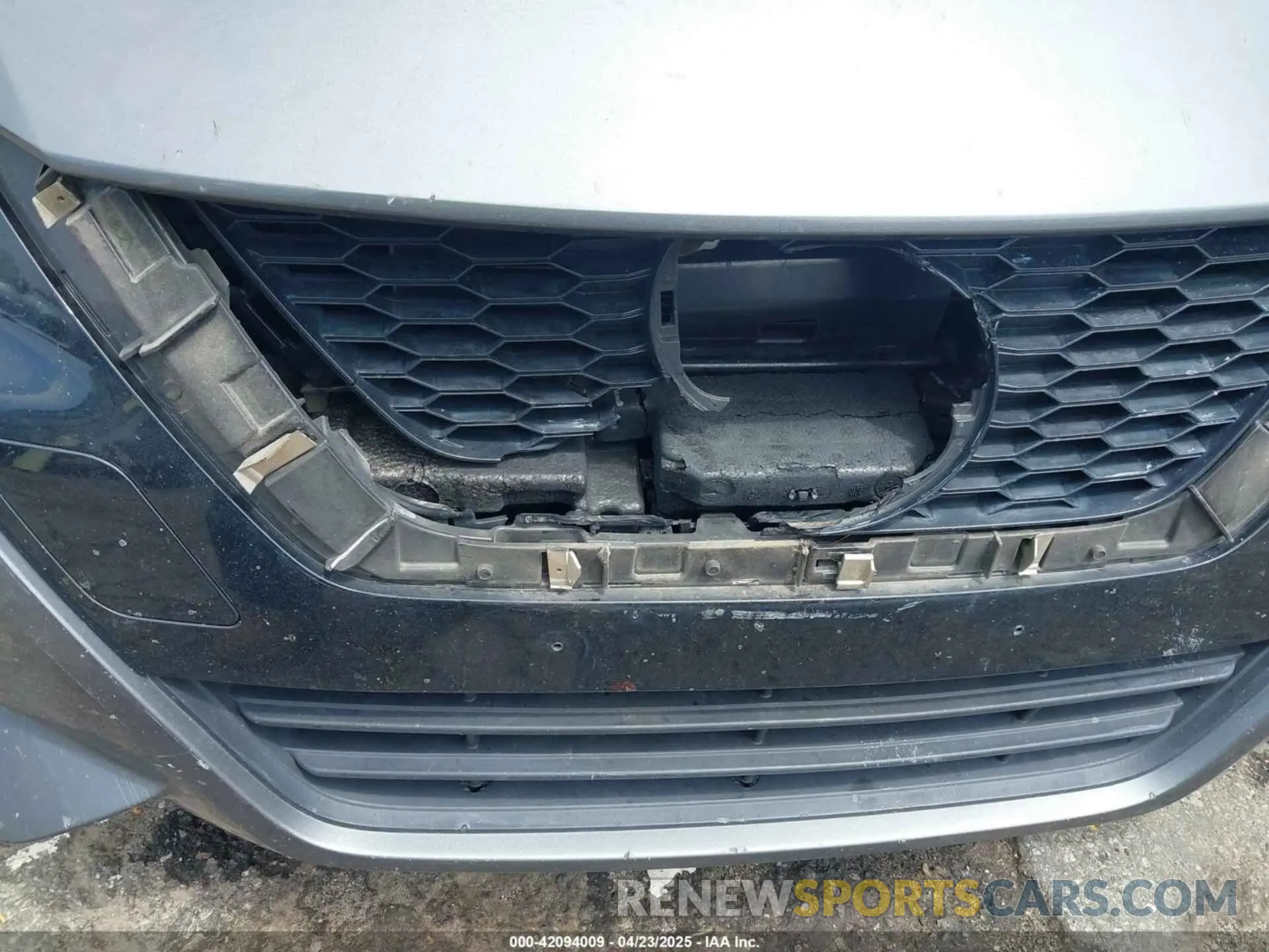 15 Photograph of a damaged car 3N1CN8EV9ML856491 NISSAN VERSA 2021