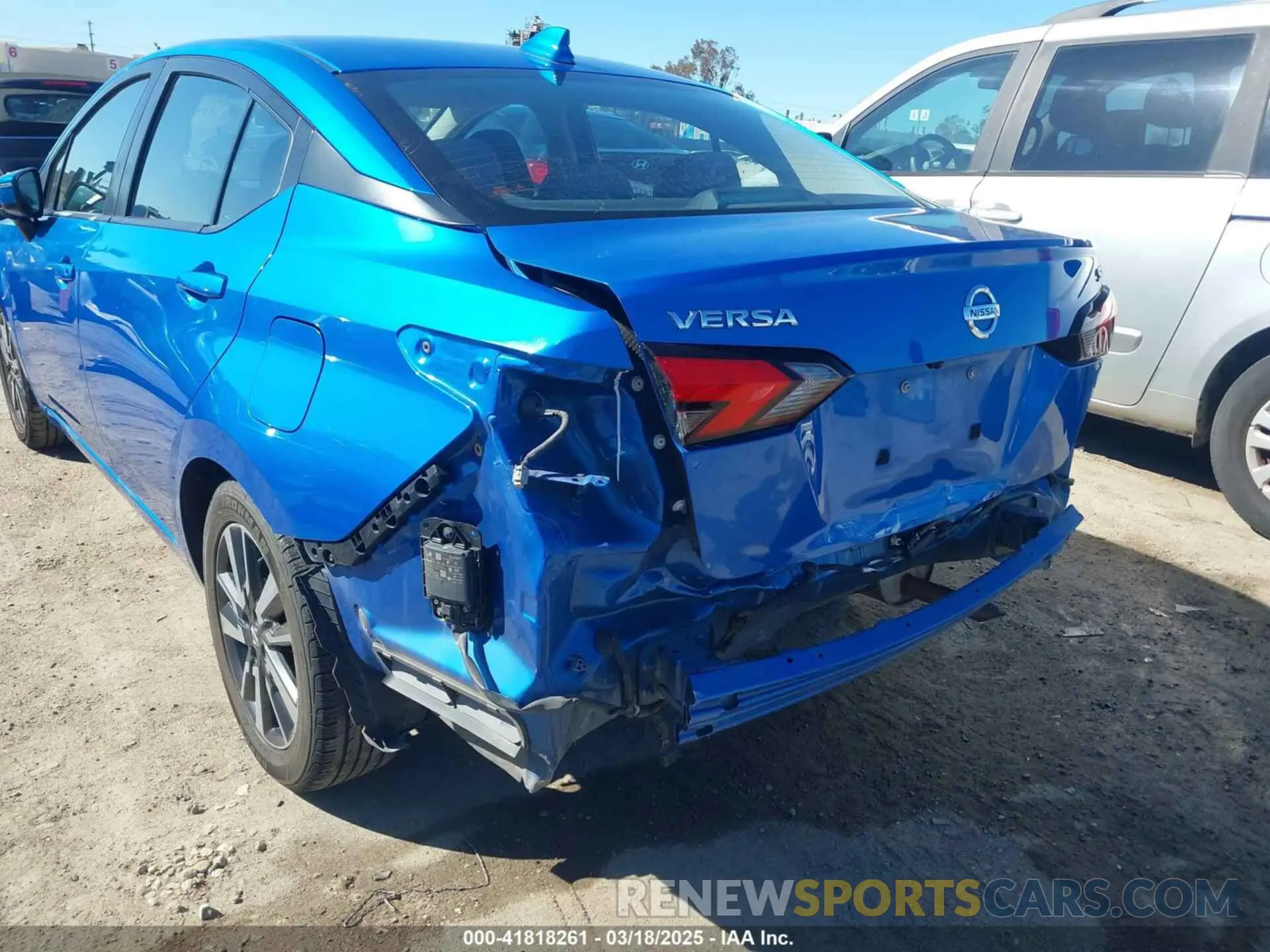 6 Photograph of a damaged car 3N1CN8EV9ML885716 NISSAN VERSA 2021