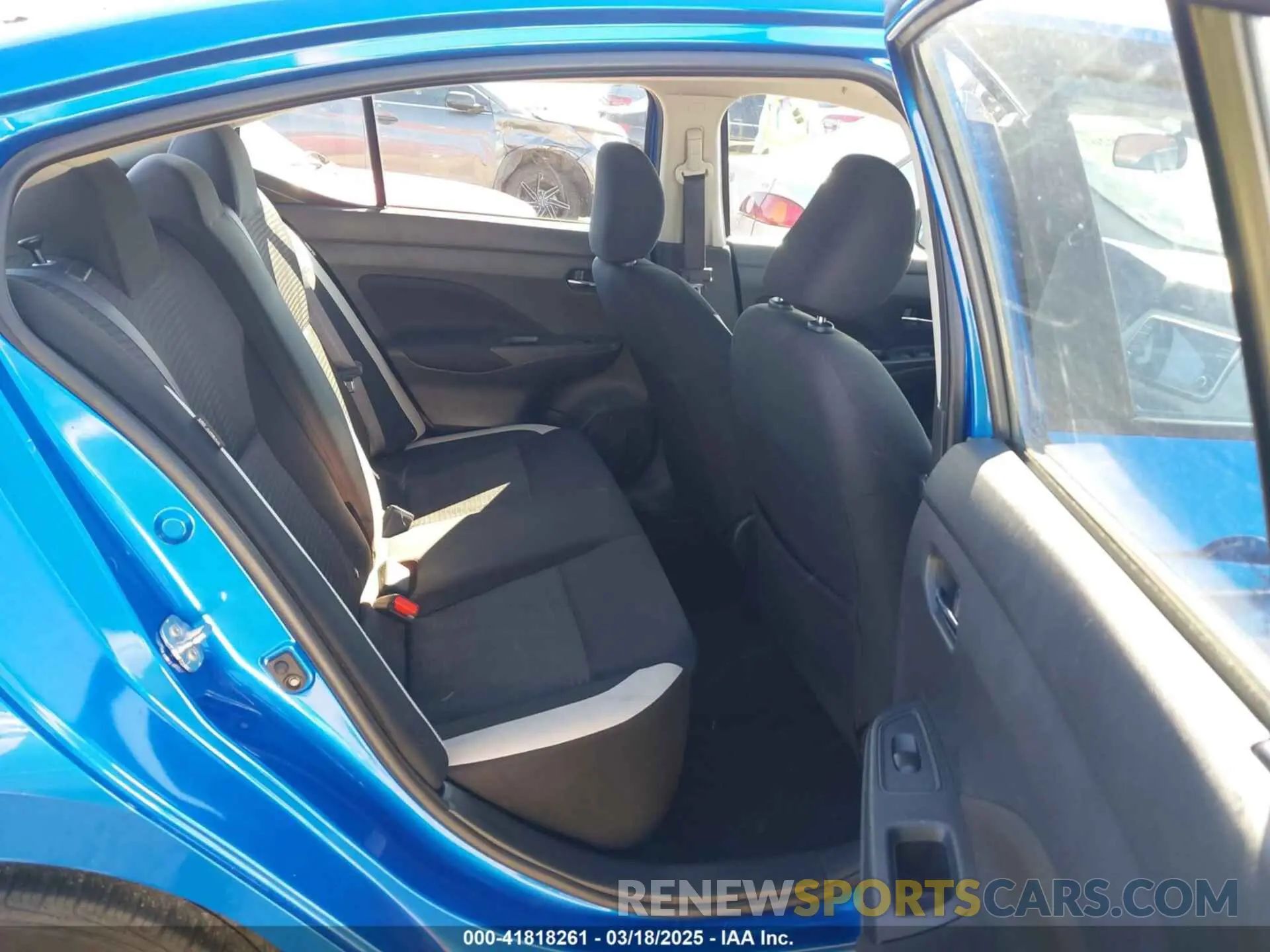8 Photograph of a damaged car 3N1CN8EV9ML885716 NISSAN VERSA 2021