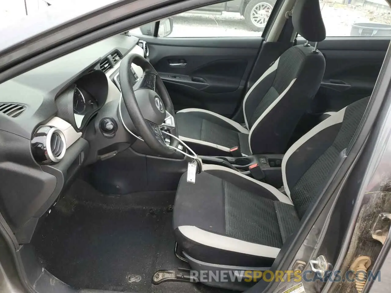 7 Photograph of a damaged car 3N1CN8EV9ML917631 NISSAN VERSA 2021
