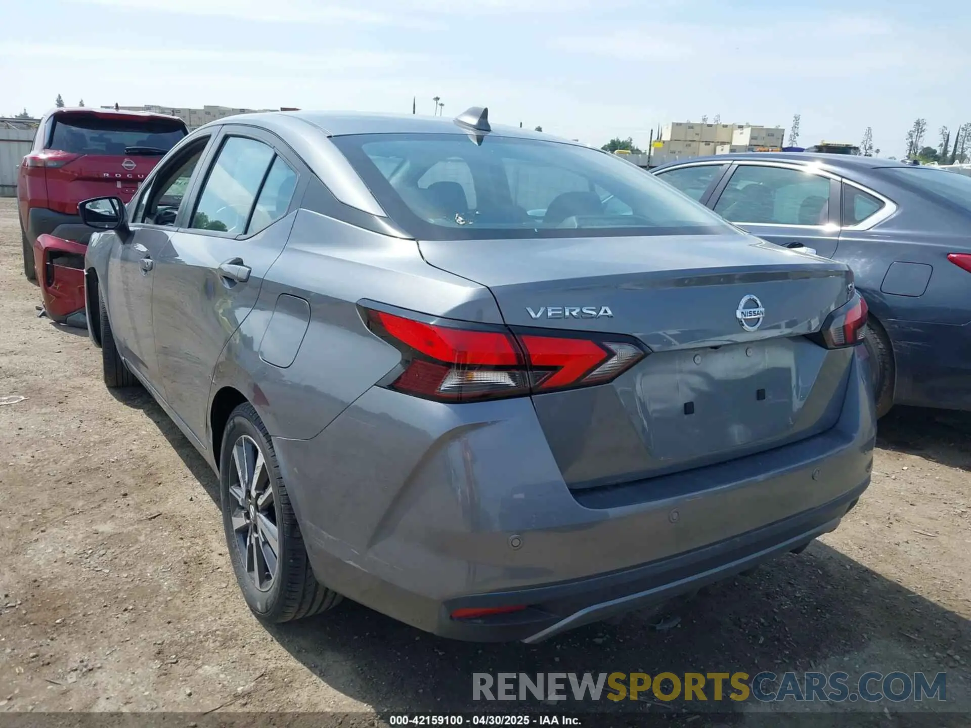 3 Фотография поврежденного автомобиля 3N1CN8EVXML868505 NISSAN VERSA 2021