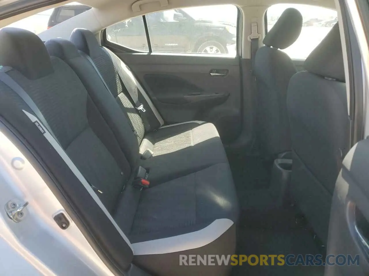 11 Фотография поврежденного автомобиля 3N1CN8EVXML886566 NISSAN VERSA 2021