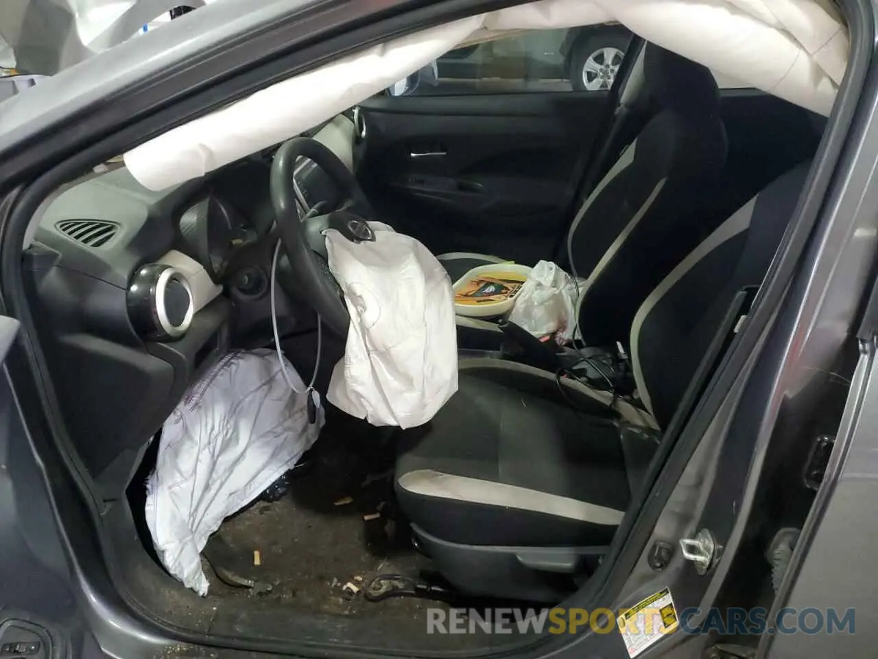 7 Photograph of a damaged car 3N1CN8EVXML893632 NISSAN VERSA 2021