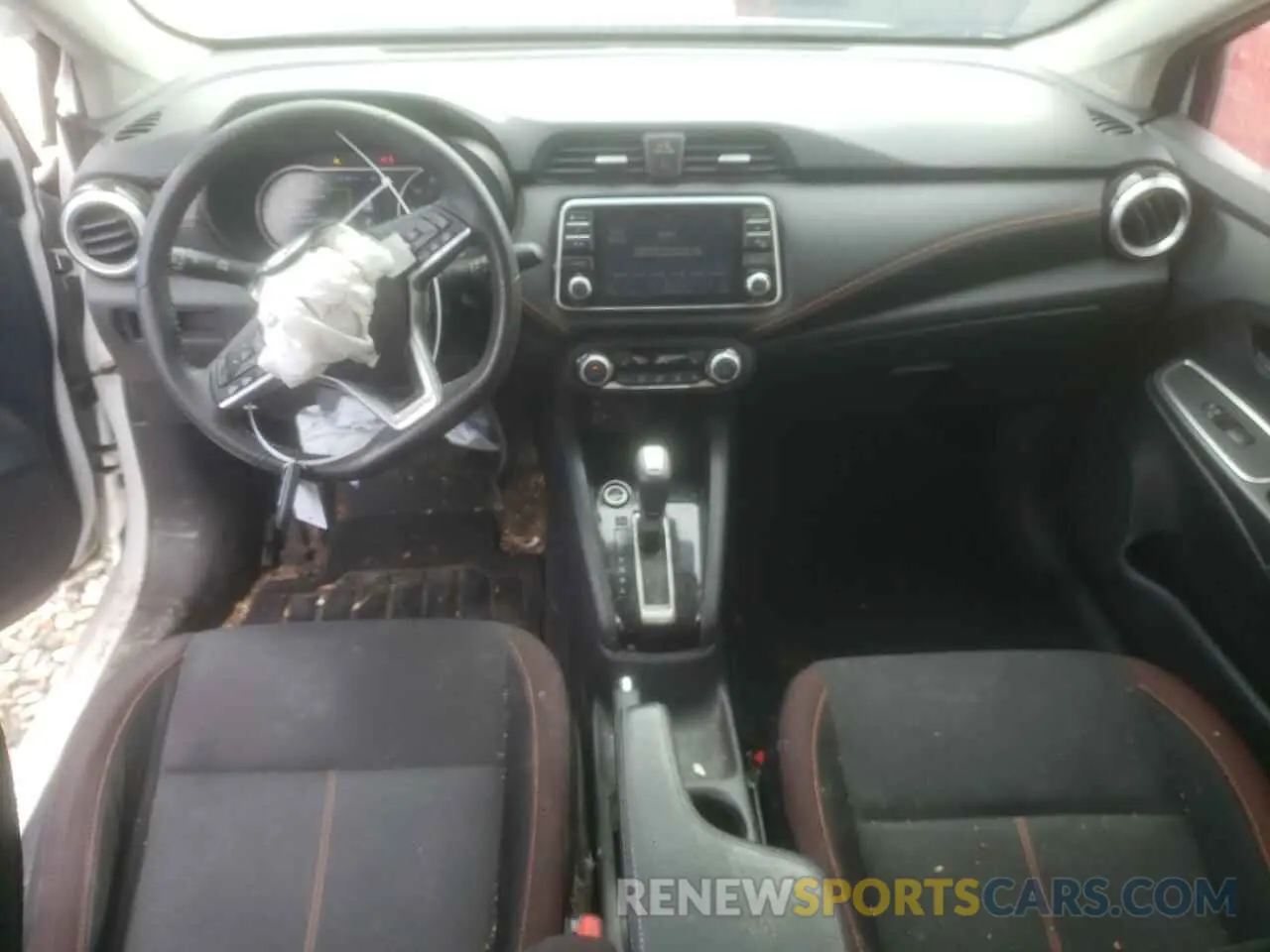 8 Photograph of a damaged car 3N1CN8FV0ML880581 NISSAN VERSA 2021