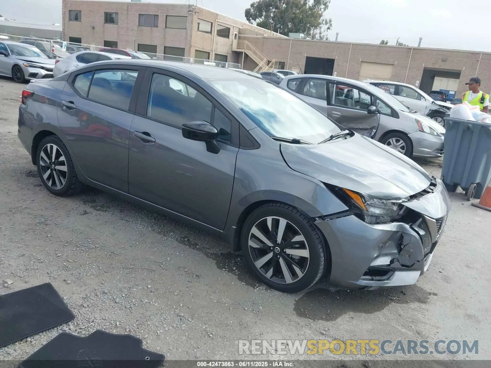 1 Фотография поврежденного автомобиля 3N1CN8FV0ML924370 NISSAN VERSA 2021