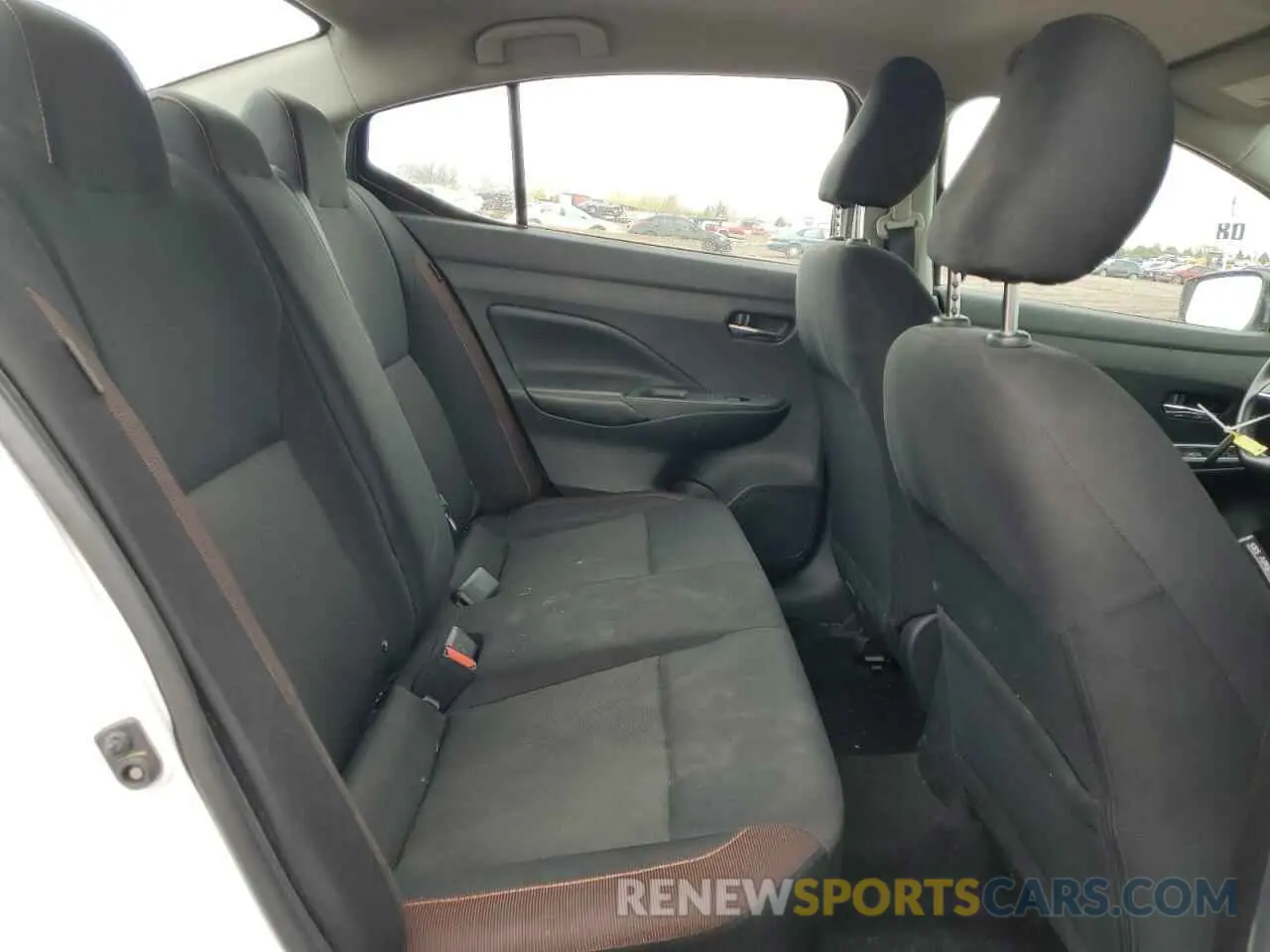 10 Photograph of a damaged car 3N1CN8FV2ML923513 NISSAN VERSA 2021
