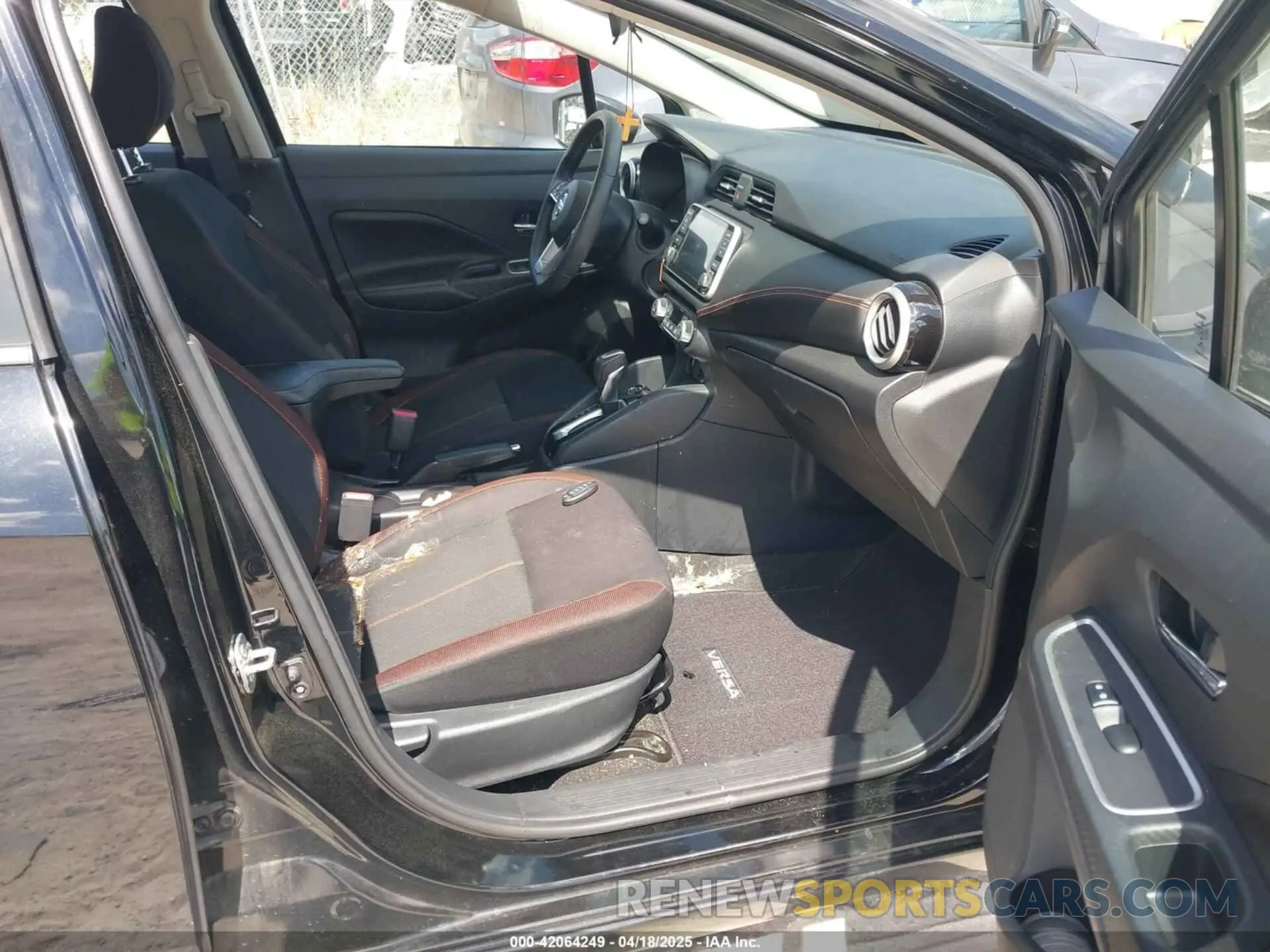 5 Фотография поврежденного автомобиля 3N1CN8FV4ML880356 NISSAN VERSA 2021