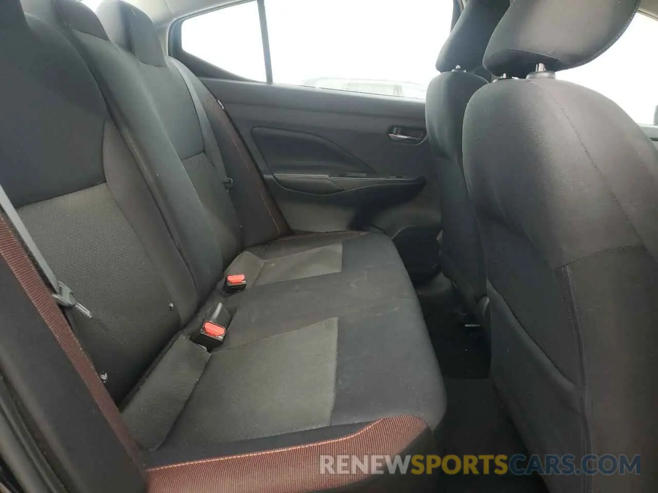10 Фотография поврежденного автомобиля 3N1CN8FV5ML808372 NISSAN VERSA 2021