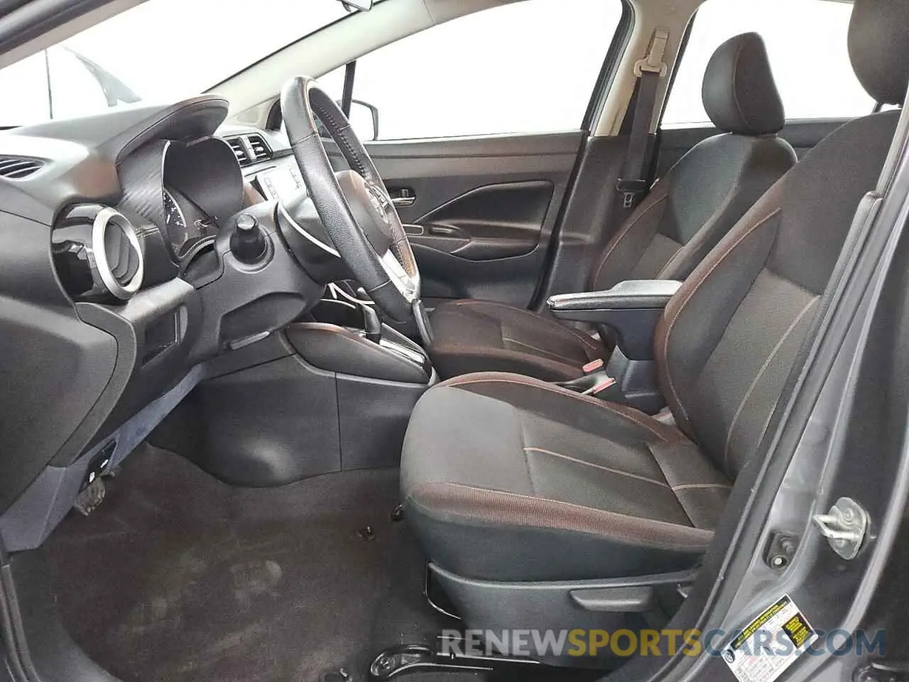 7 Photograph of a damaged car 3N1CN8FV7ML925869 NISSAN VERSA 2021
