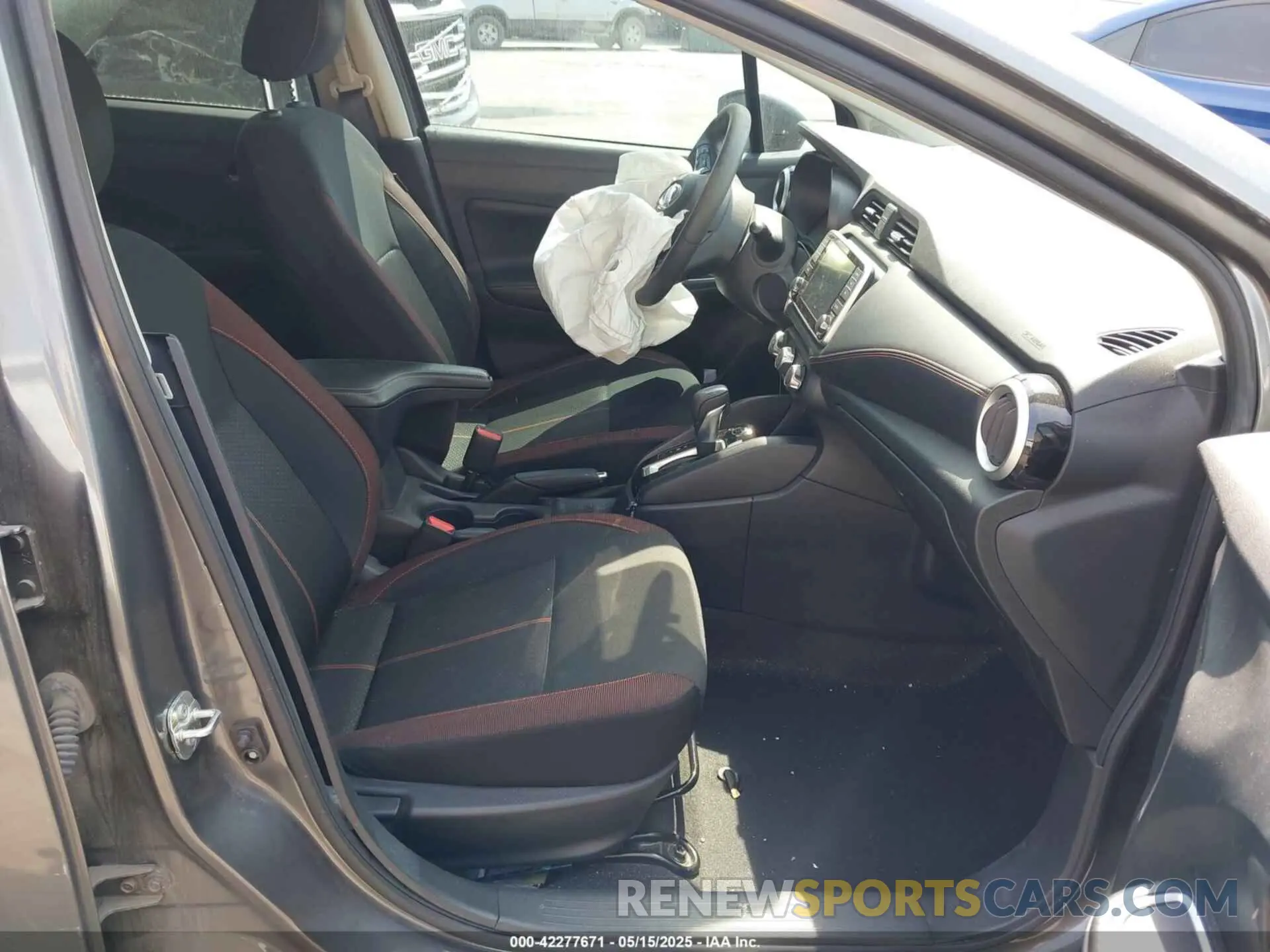 5 Фотография поврежденного автомобиля 3N1CN8FV8ML820600 NISSAN VERSA 2021