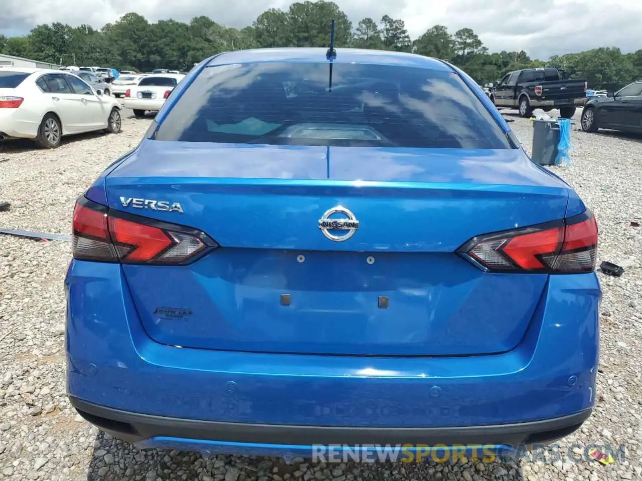6 Photograph of a damaged car 3N1CN8DV0NL859587 NISSAN VERSA 2022
