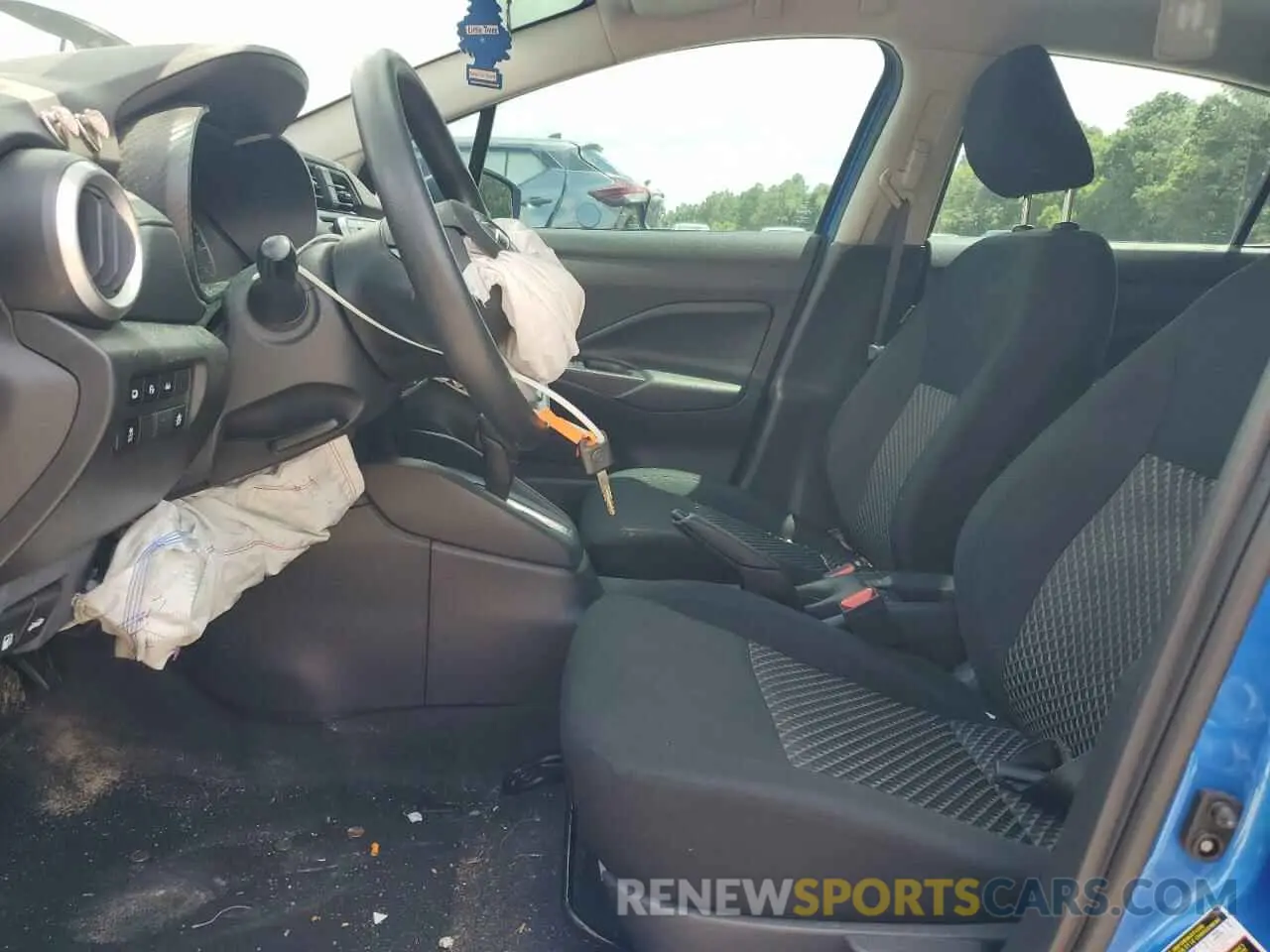 7 Photograph of a damaged car 3N1CN8DV0NL859587 NISSAN VERSA 2022