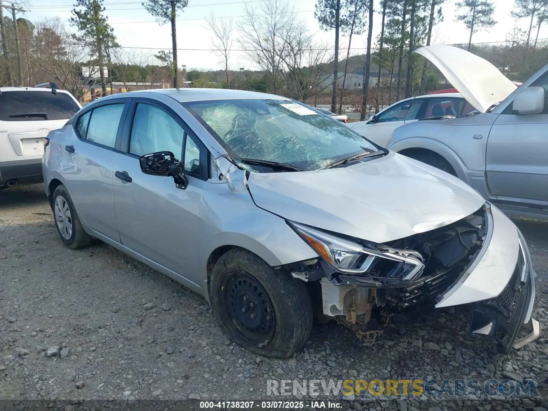 1 Фотография поврежденного автомобиля 3N1CN8DV1NL820670 NISSAN VERSA 2022