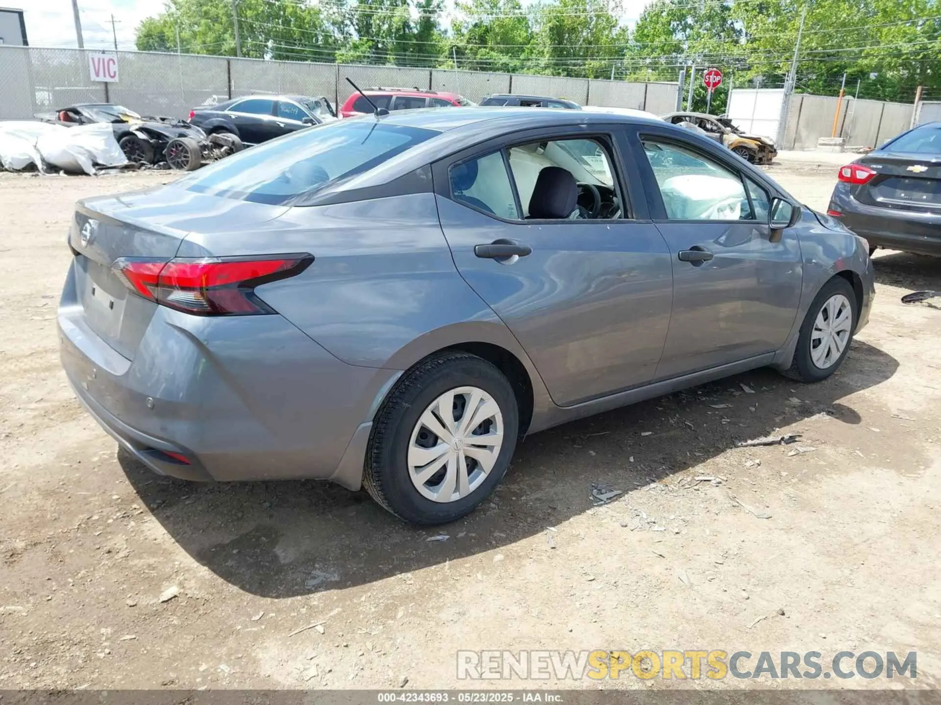 4 Фотография поврежденного автомобиля 3N1CN8DV1NL821494 NISSAN VERSA 2022
