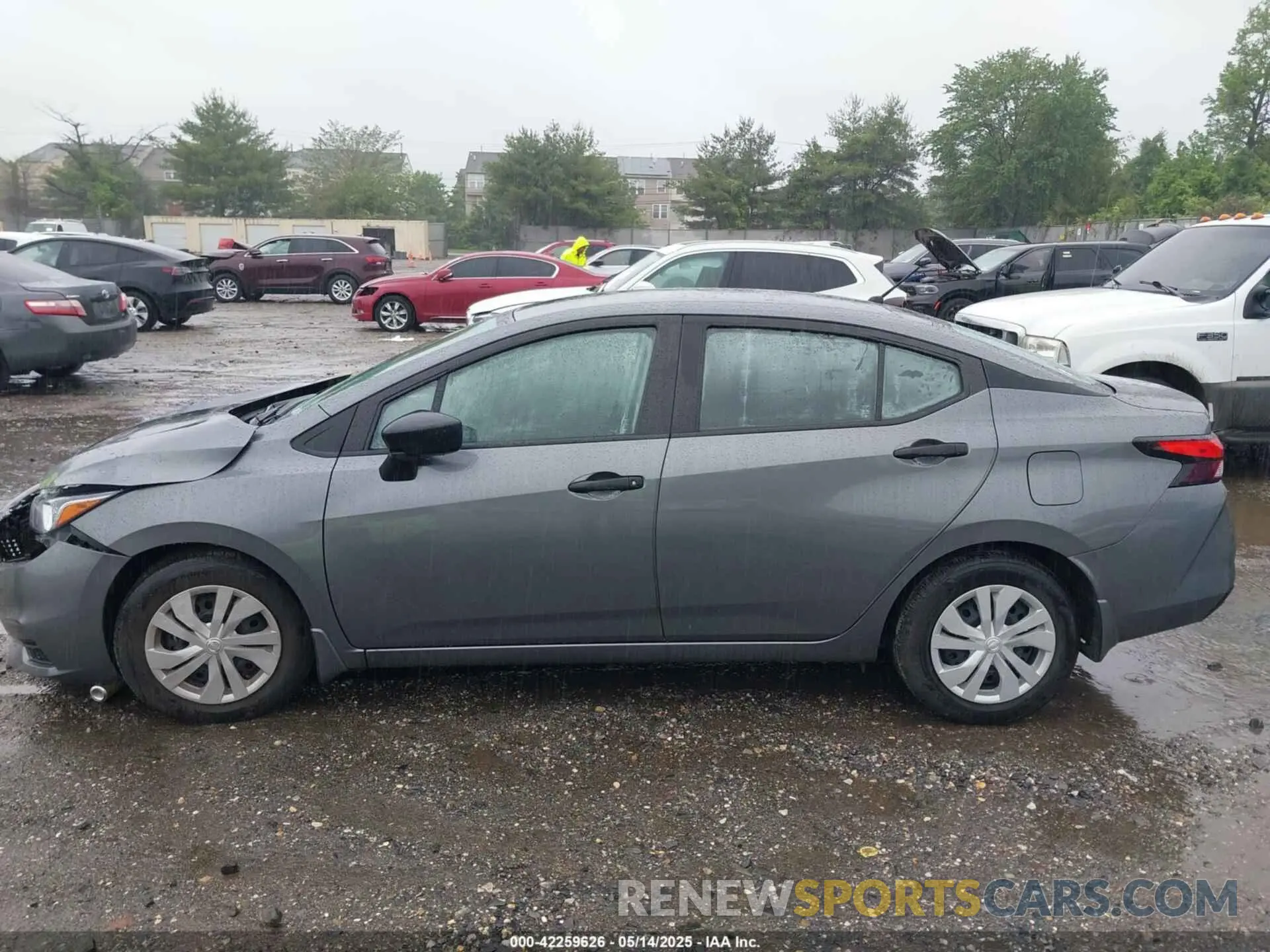 14 Photograph of a damaged car 3N1CN8DV1NL860053 NISSAN VERSA 2022