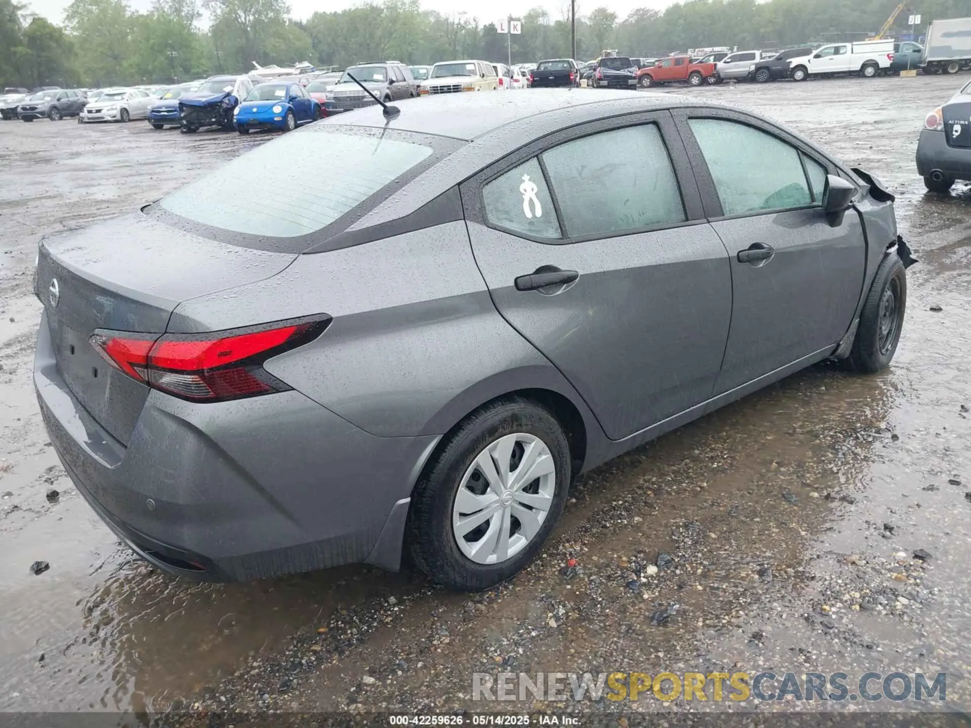 4 Photograph of a damaged car 3N1CN8DV1NL860053 NISSAN VERSA 2022