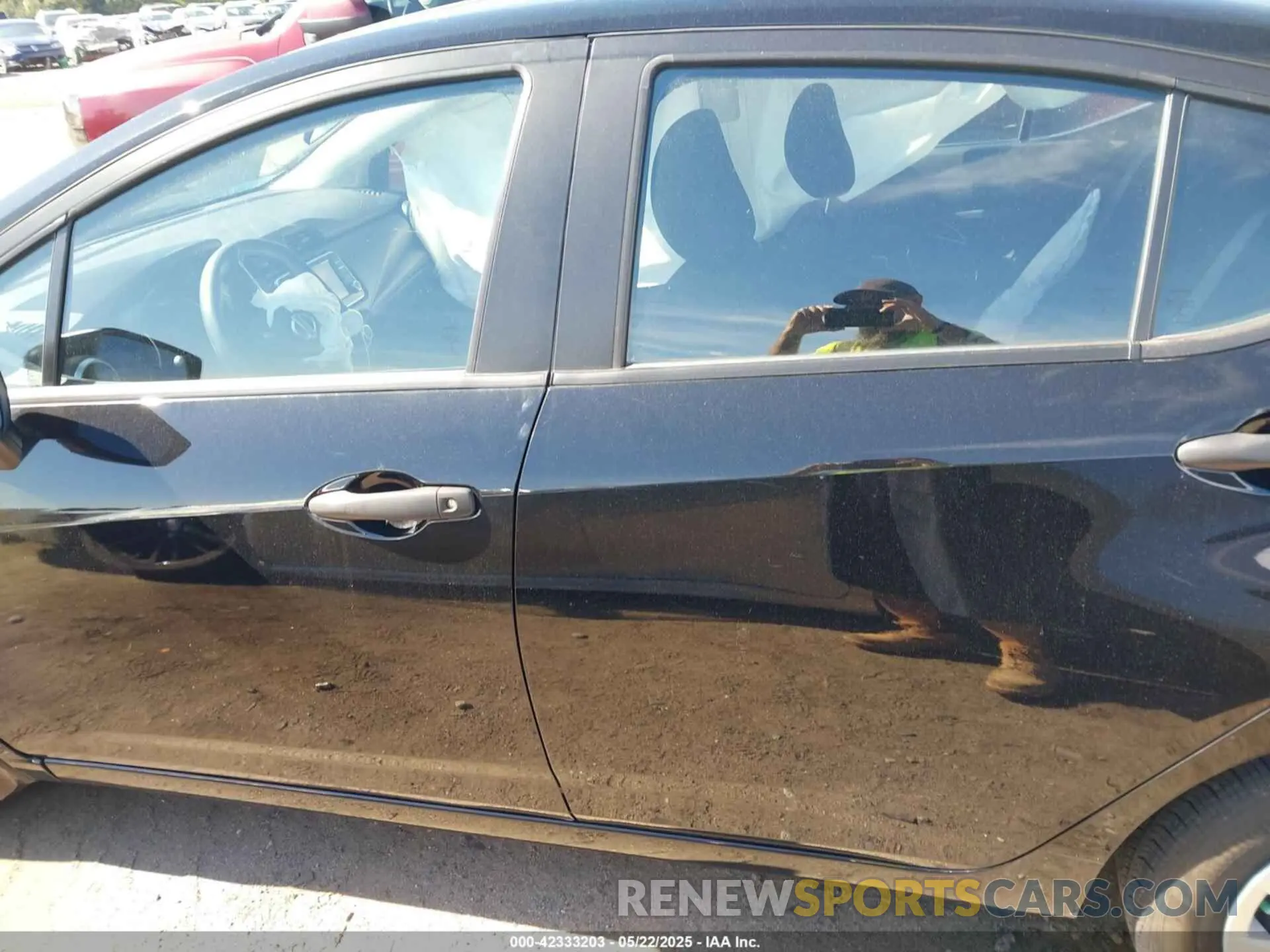15 Photograph of a damaged car 3N1CN8DV4NL861455 NISSAN VERSA 2022