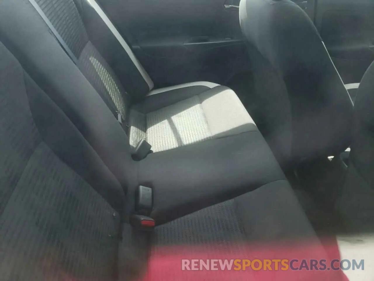 10 Photograph of a damaged car 3N1CN8EV3NL865981 NISSAN VERSA 2022