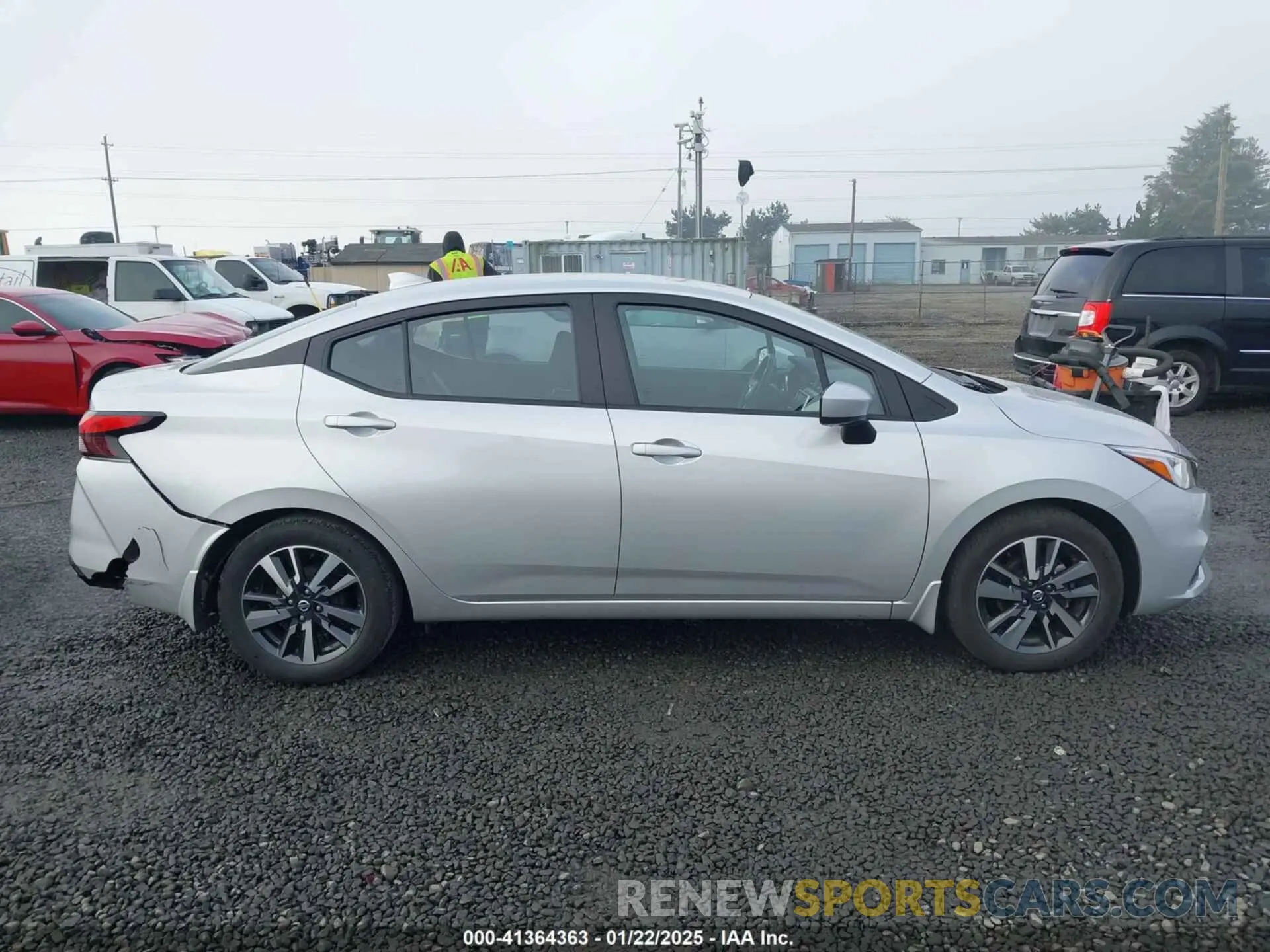 13 Фотография поврежденного автомобиля 3N1CN8EV4NL848302 NISSAN VERSA 2022