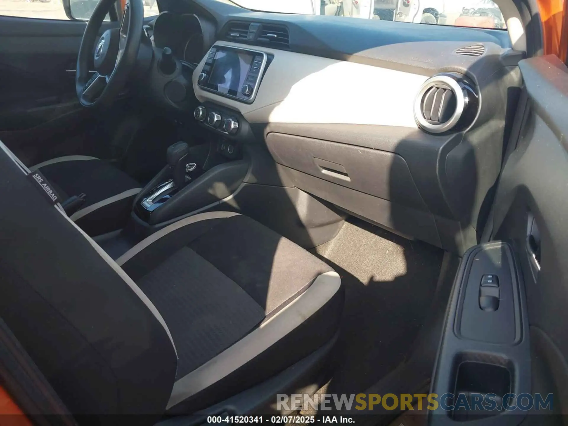 3 Фотография поврежденного автомобиля 3N1CN8EV9NL864723 NISSAN VERSA 2022