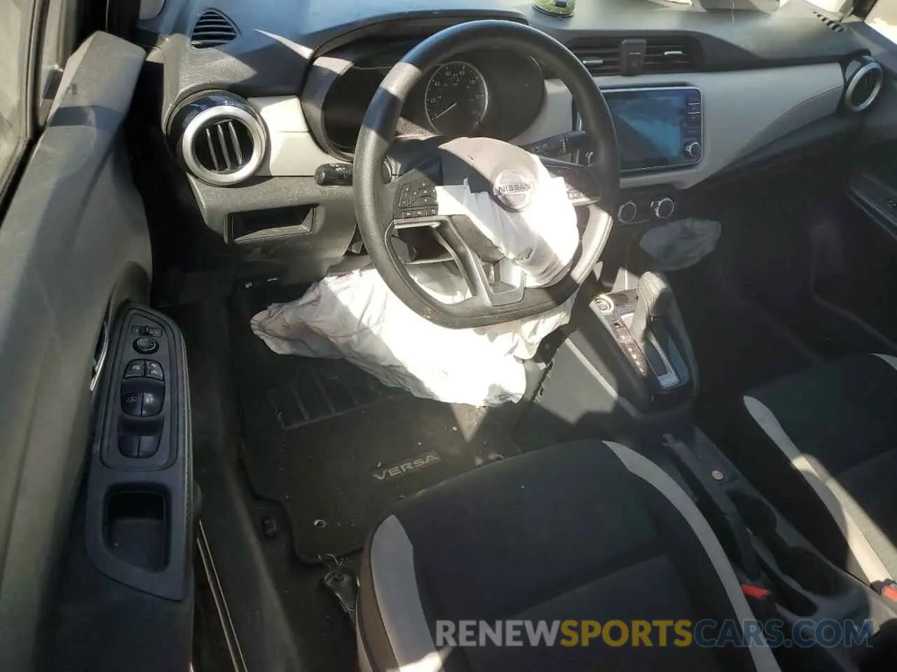 8 Photograph of a damaged car 3N1CN8EVXNL827020 NISSAN VERSA 2022