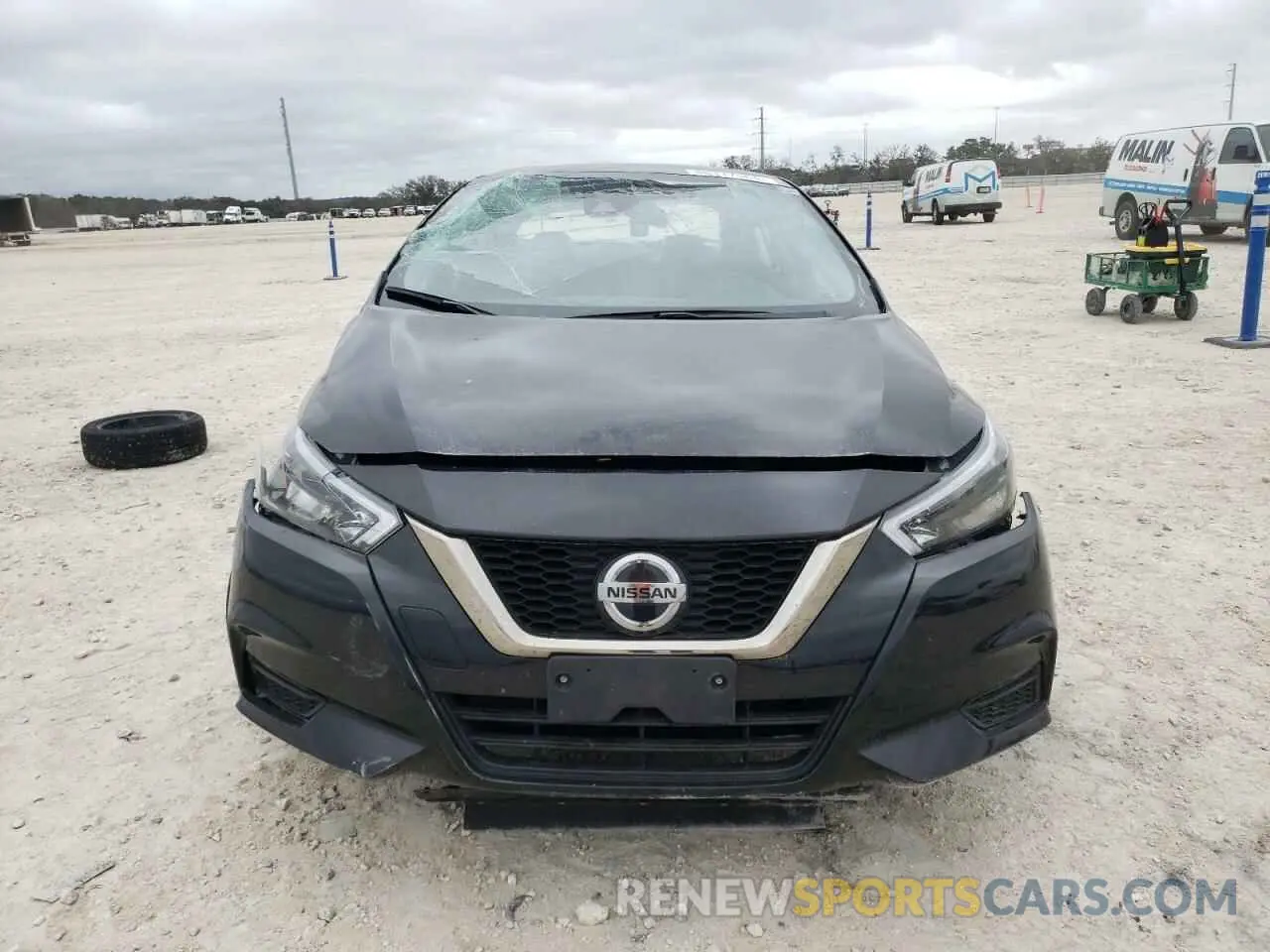 5 Photograph of a damaged car 3N1CN8FV5NL860098 NISSAN VERSA 2022