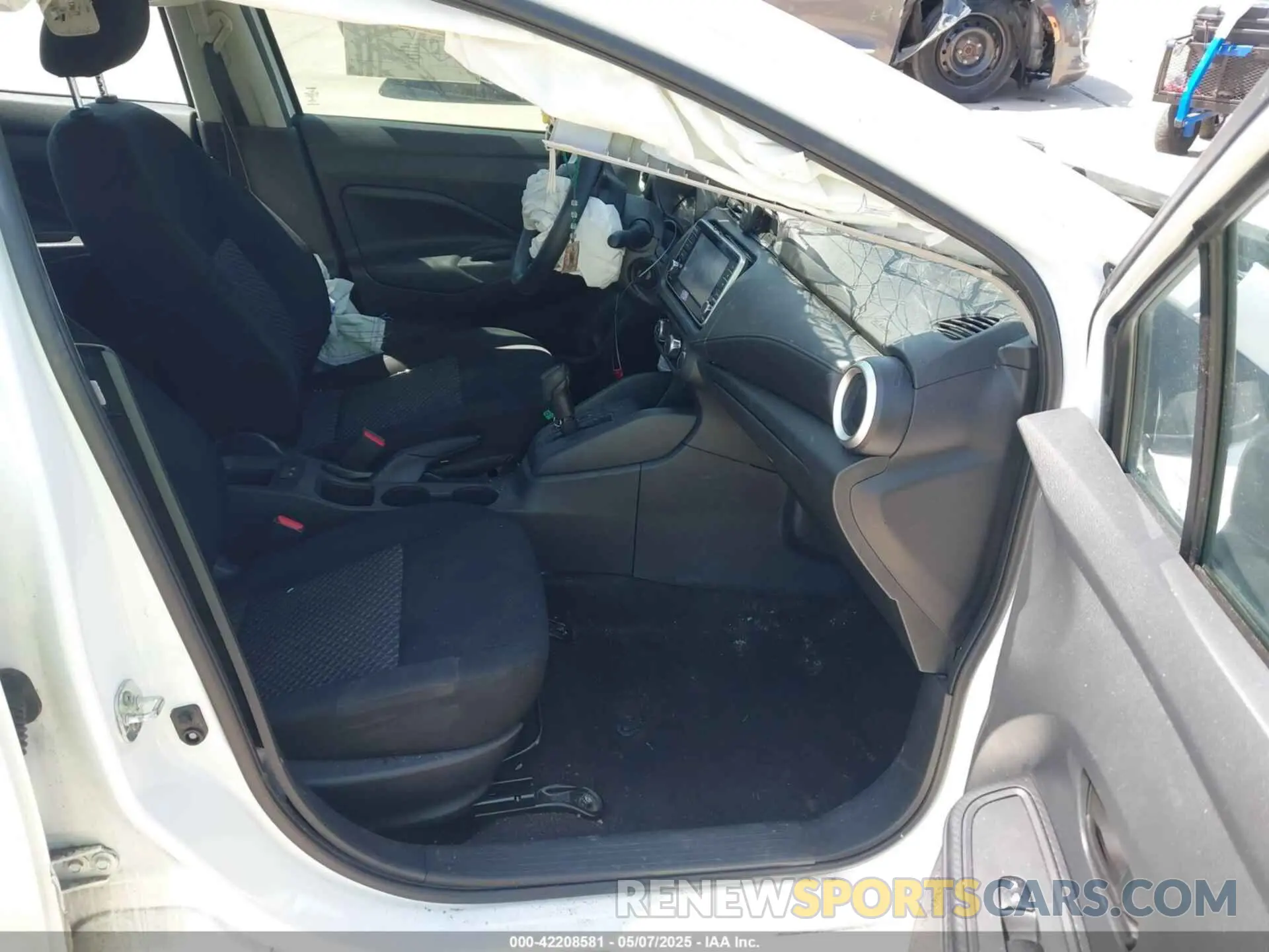 5 Photograph of a damaged car 3N1CN8DV2PL823290 NISSAN VERSA 2023
