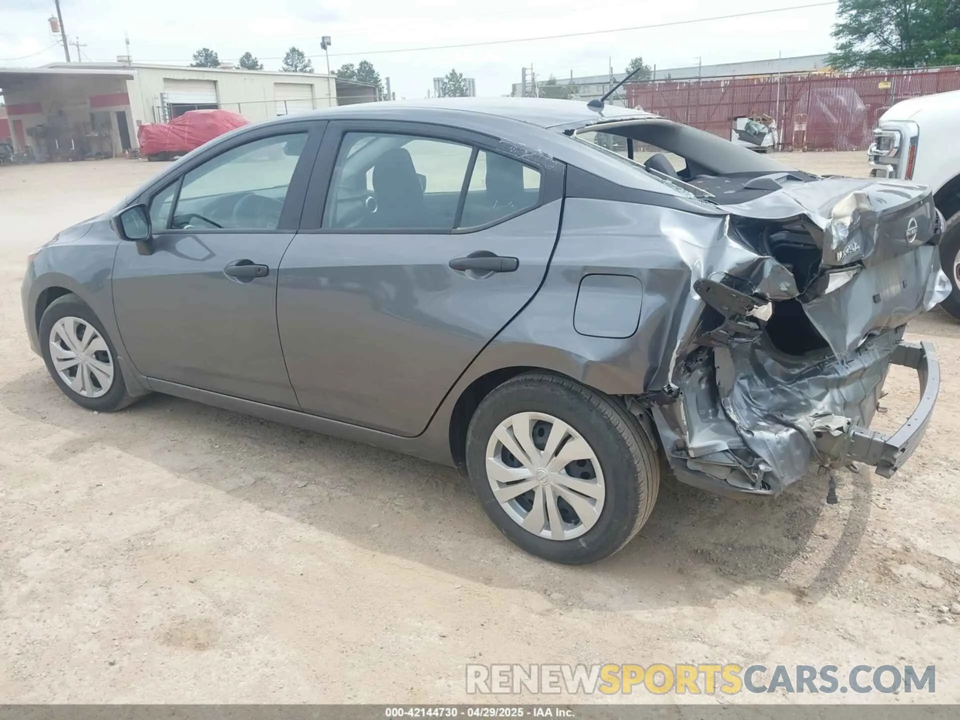 3 Фотография поврежденного автомобиля 3N1CN8DV9PL860630 NISSAN VERSA 2023