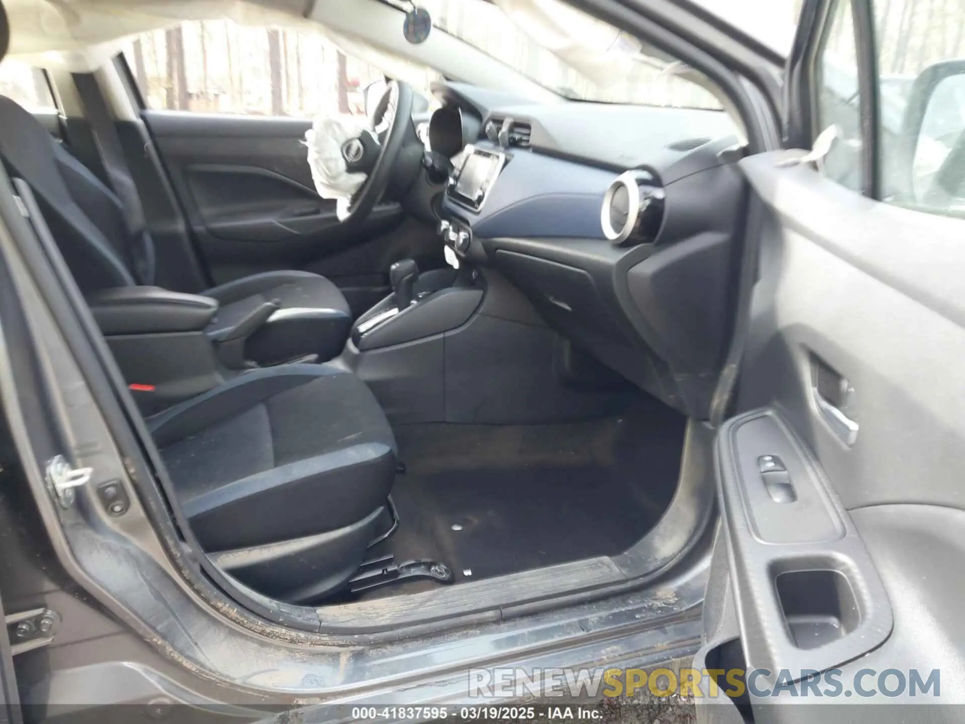 5 Photograph of a damaged car 3N1CN8EV0PL847649 NISSAN VERSA 2023
