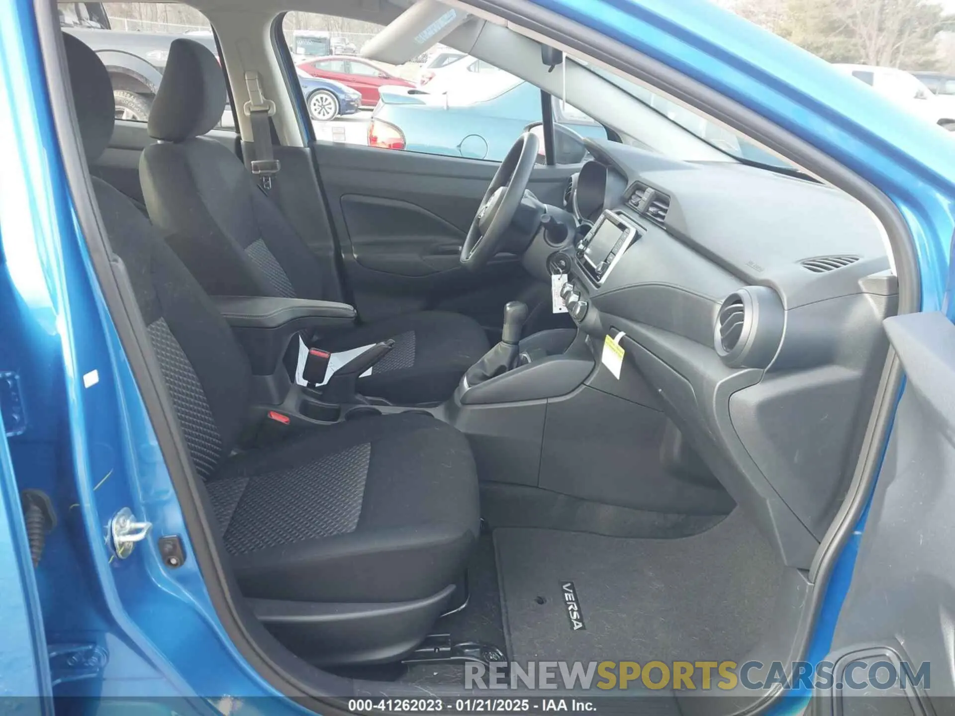 5 Photograph of a damaged car 3N1CN8BV0RL921787 NISSAN VERSA 2024