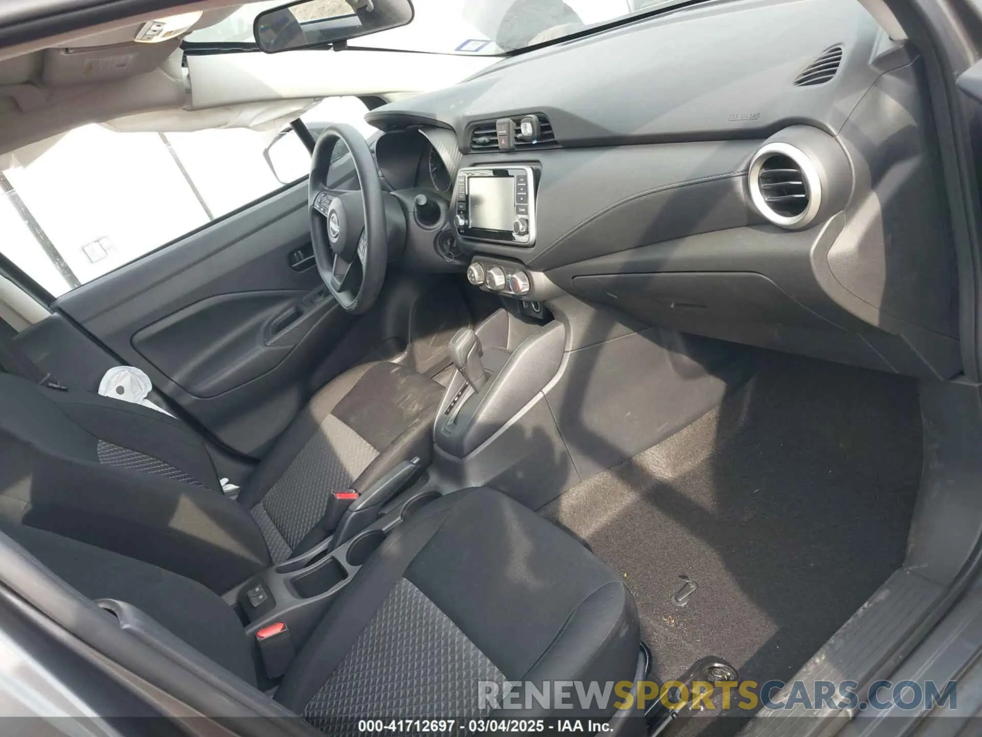 5 Фотография поврежденного автомобиля 3N1CN8DV1RL918569 NISSAN VERSA 2024