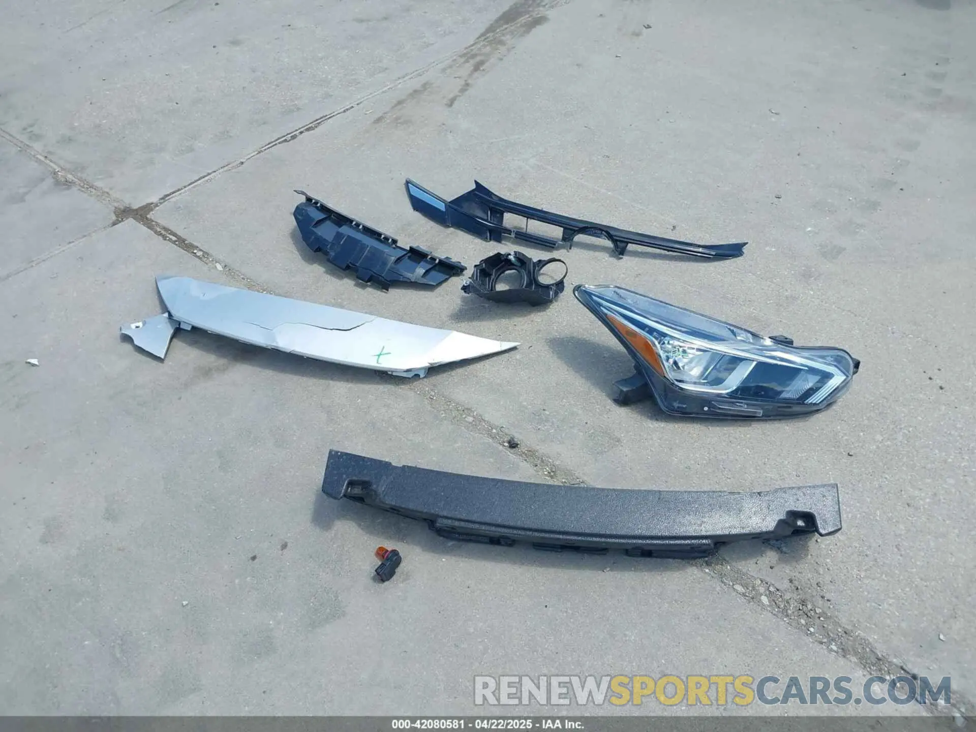 12 Фотография поврежденного автомобиля 3N1CN8DV2RL841405 NISSAN VERSA 2024