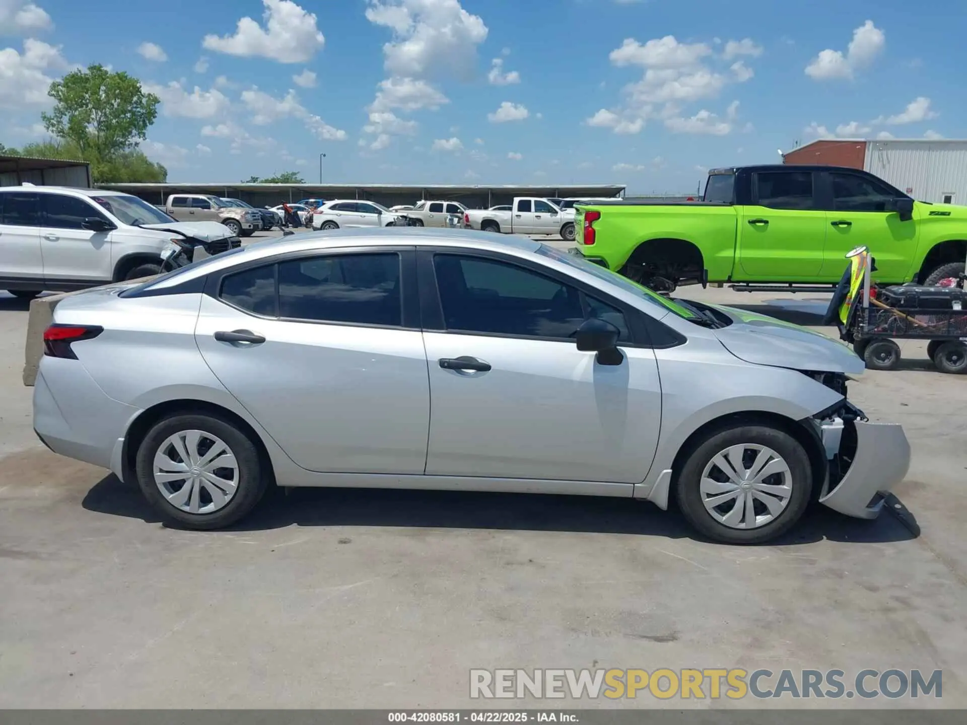 14 Фотография поврежденного автомобиля 3N1CN8DV2RL841405 NISSAN VERSA 2024