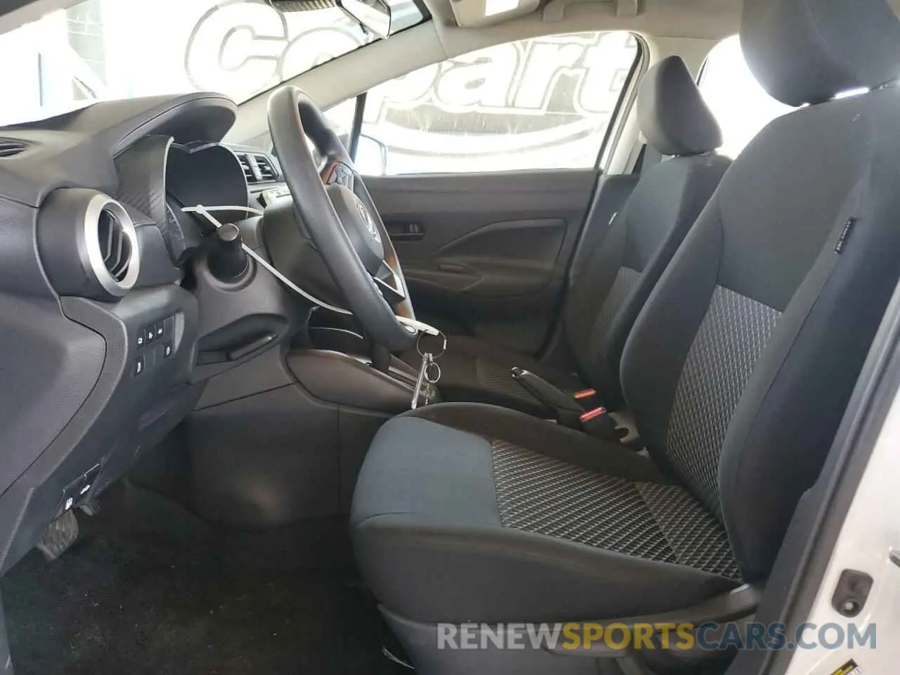 7 Фотография поврежденного автомобиля 3N1CN8DV2RL903966 NISSAN VERSA 2024