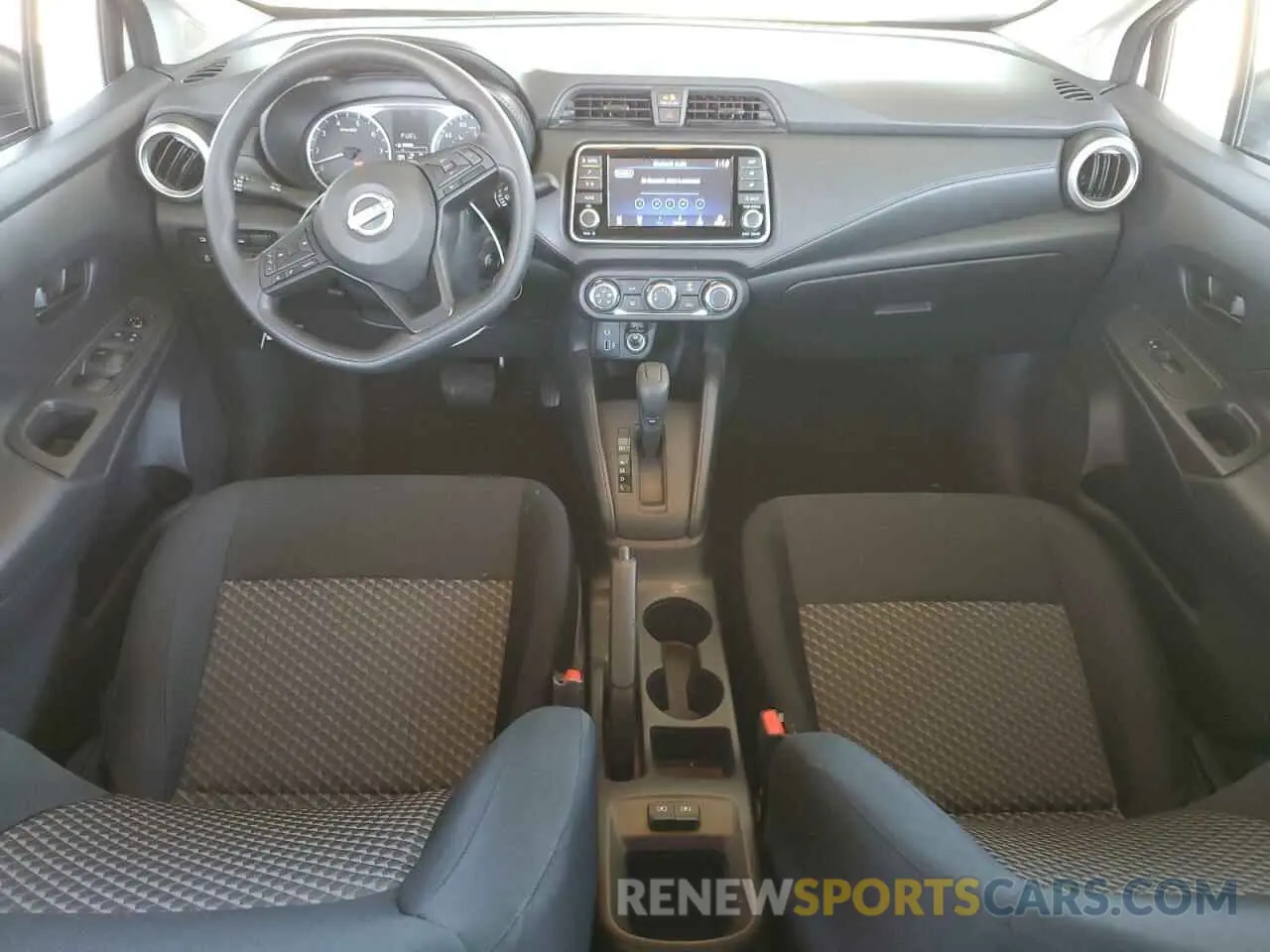 8 Фотография поврежденного автомобиля 3N1CN8DV2RL903966 NISSAN VERSA 2024