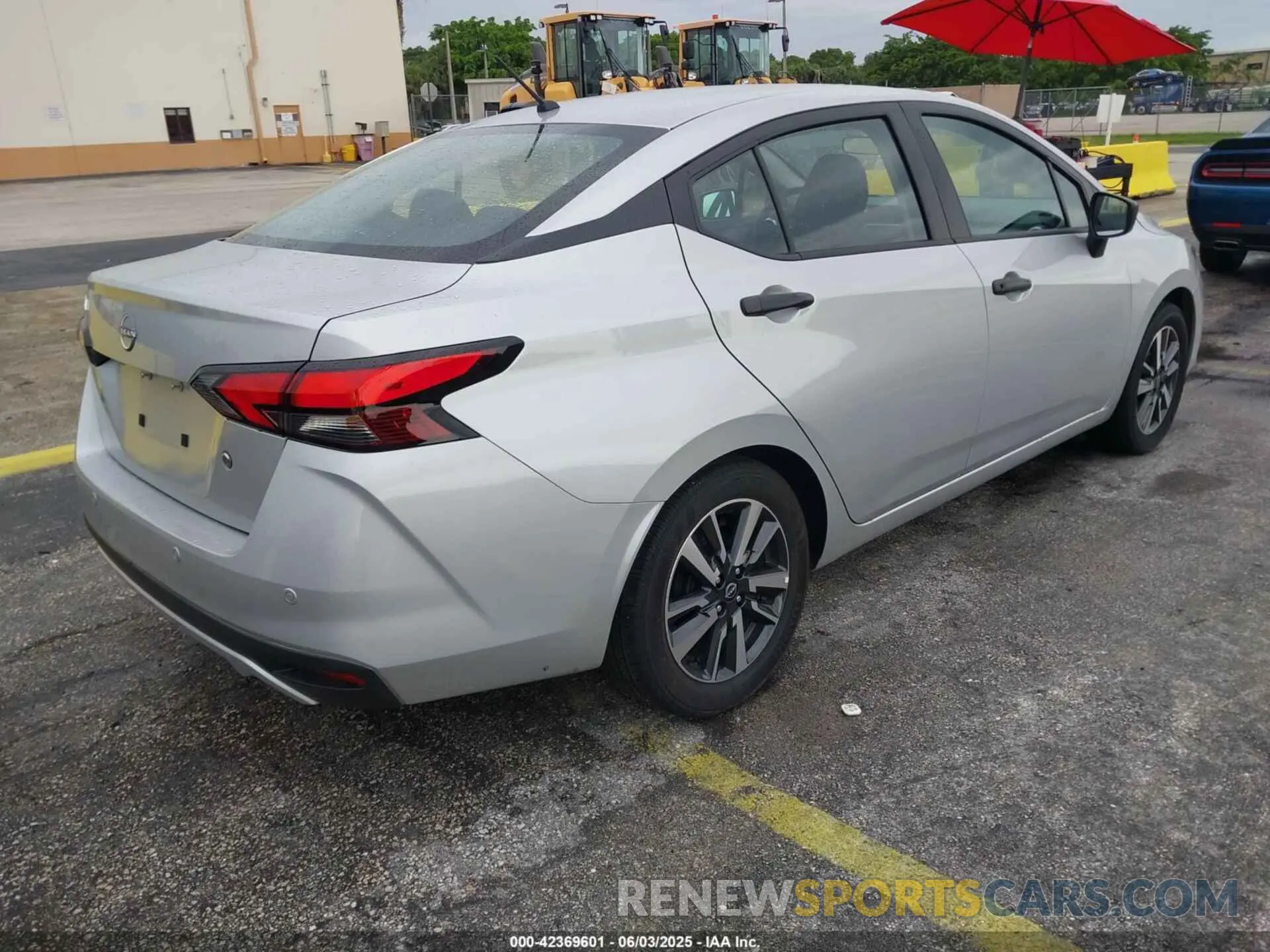 4 Фотография поврежденного автомобиля 3N1CN8DV2RL930147 NISSAN VERSA 2024