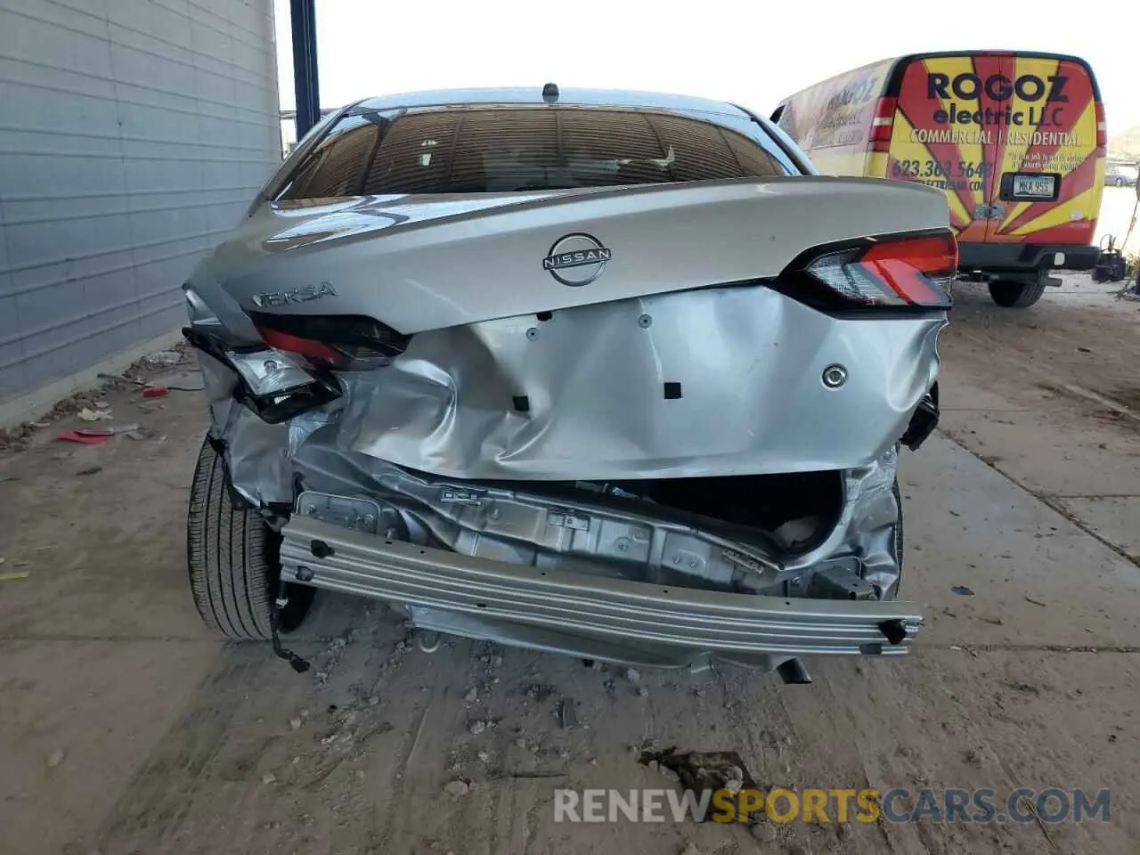 6 Photograph of a damaged car 3N1CN8DV4RL902978 NISSAN VERSA 2024