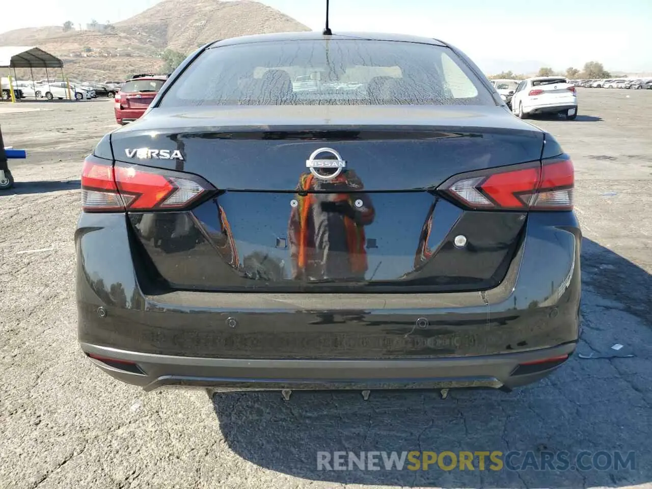 6 Photograph of a damaged car 3N1CN8DV5RL902505 NISSAN VERSA 2024