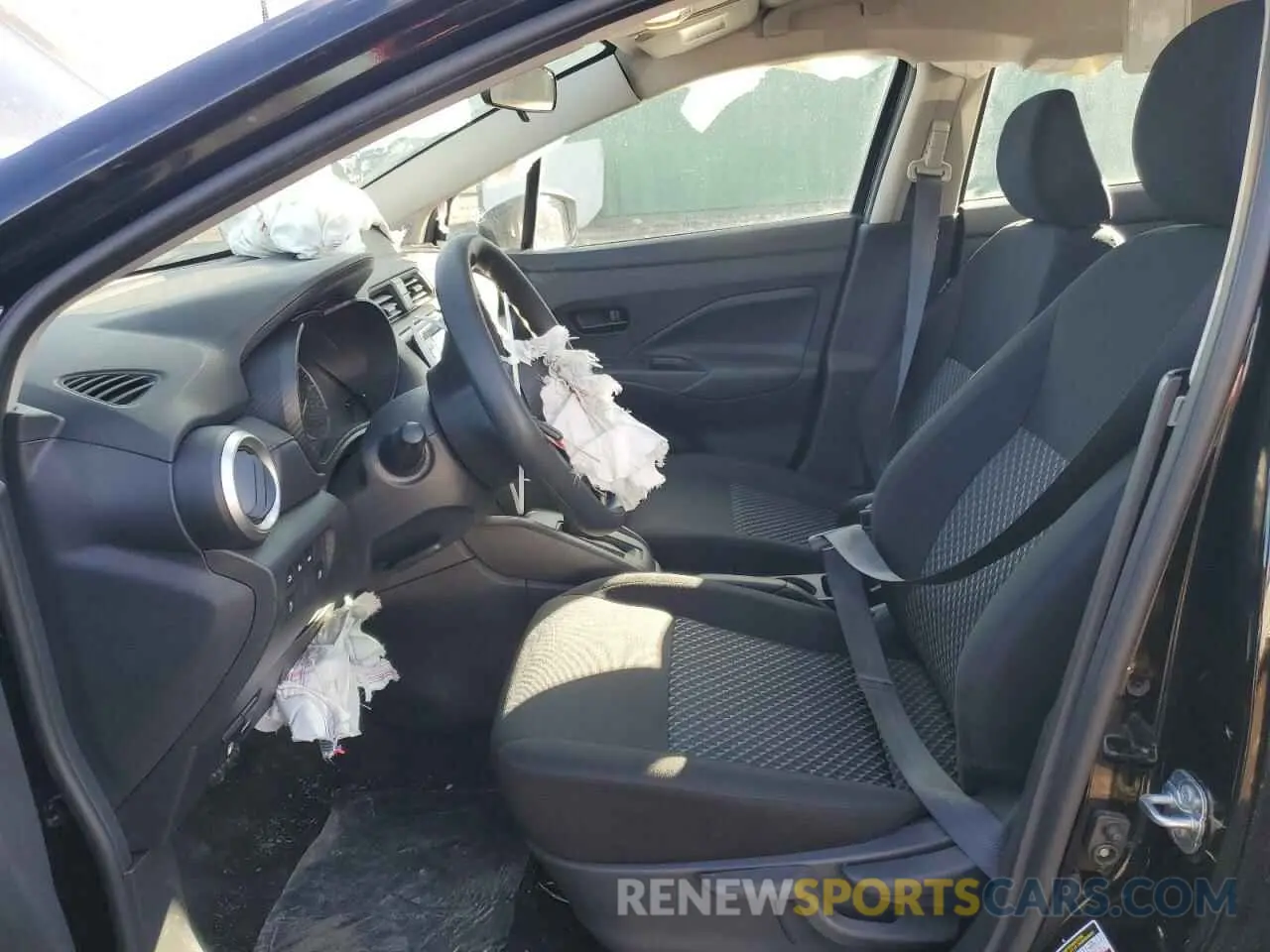 7 Photograph of a damaged car 3N1CN8DV5RL927405 NISSAN VERSA 2024