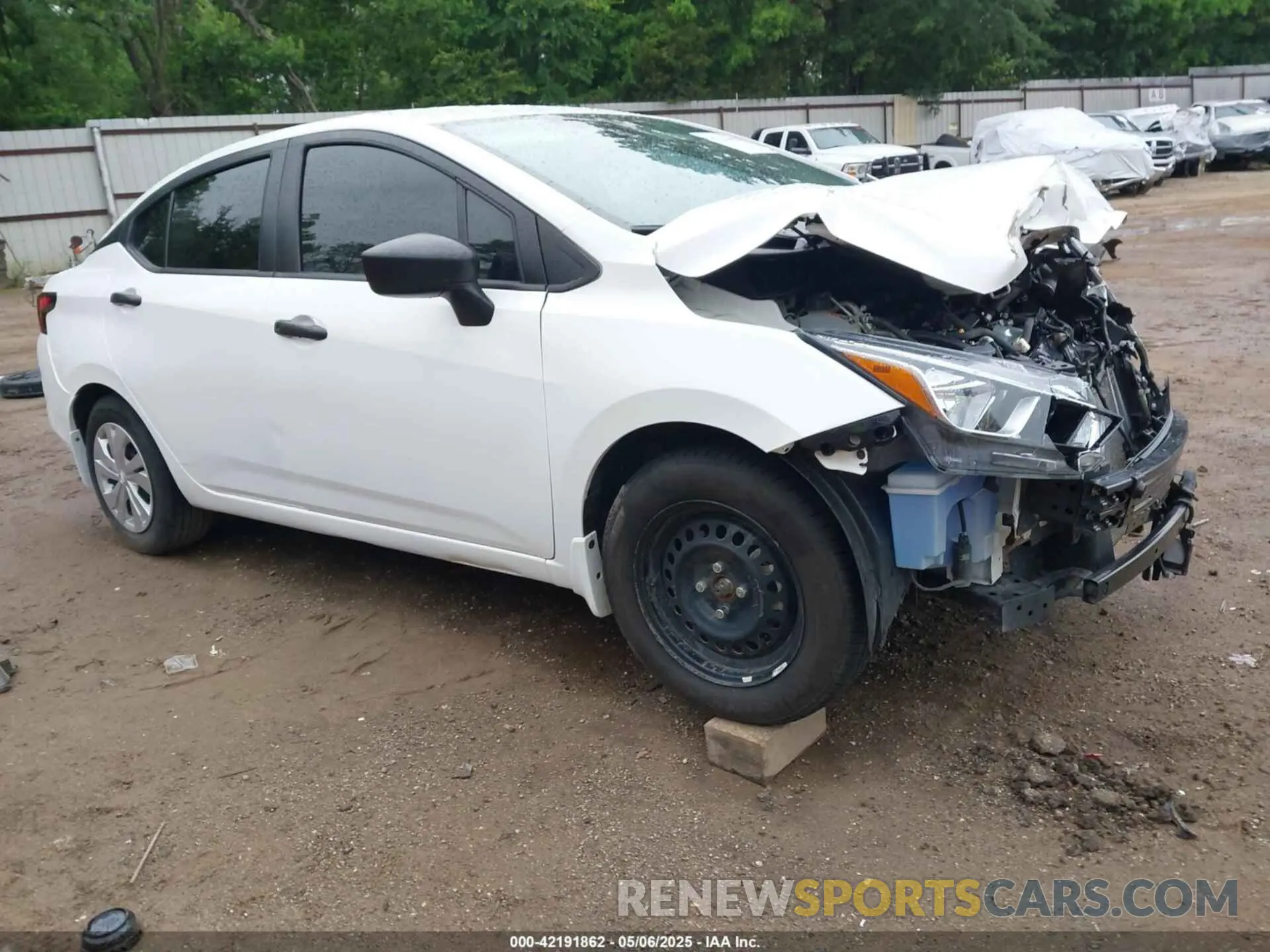1 Photograph of a damaged car 3N1CN8DV6RL879039 NISSAN VERSA 2024
