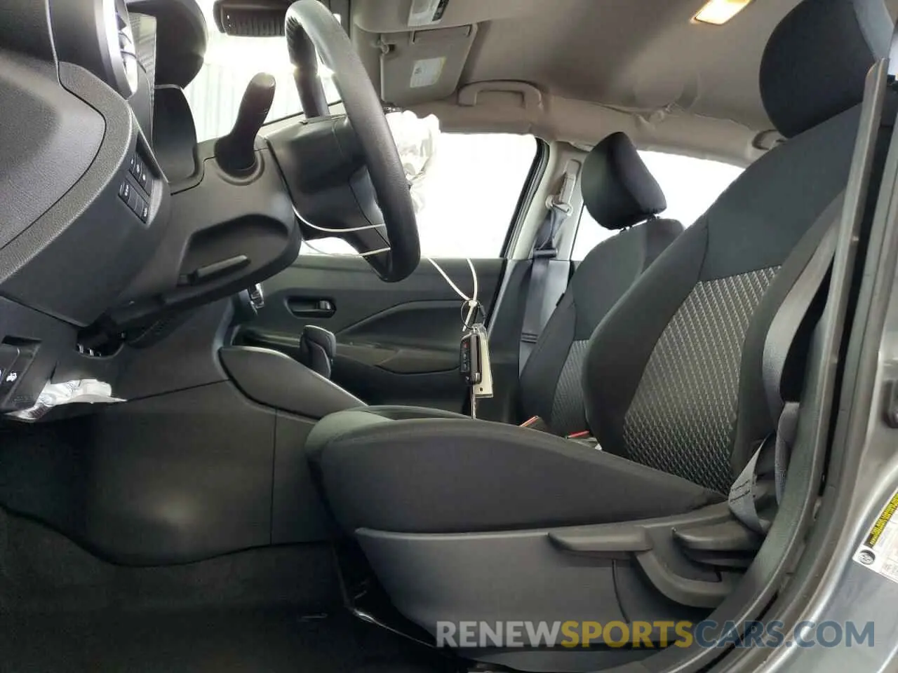 7 Фотография поврежденного автомобиля 3N1CN8DV7RL930841 NISSAN VERSA 2024